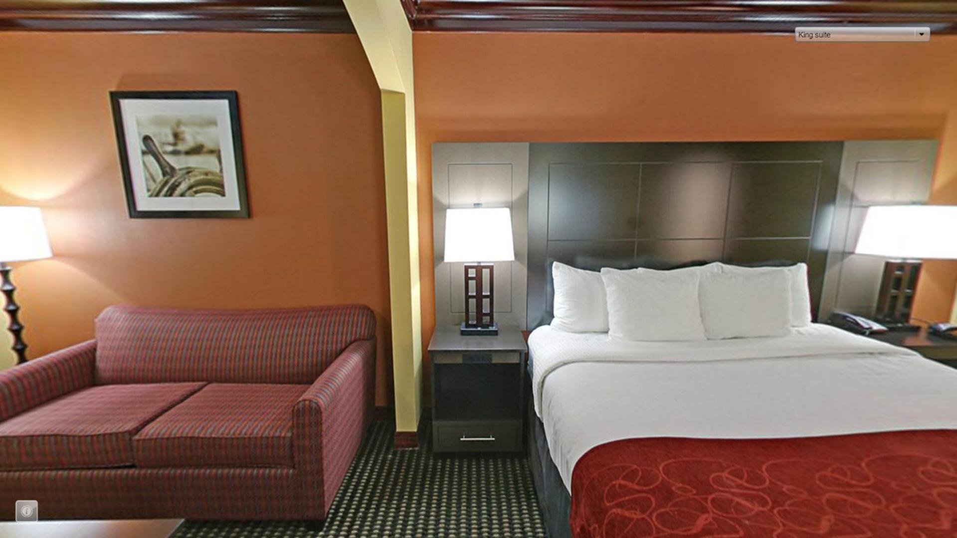 Queen Room with Two Queen Beds - Accessible/Non-Smoking  - Photo 4