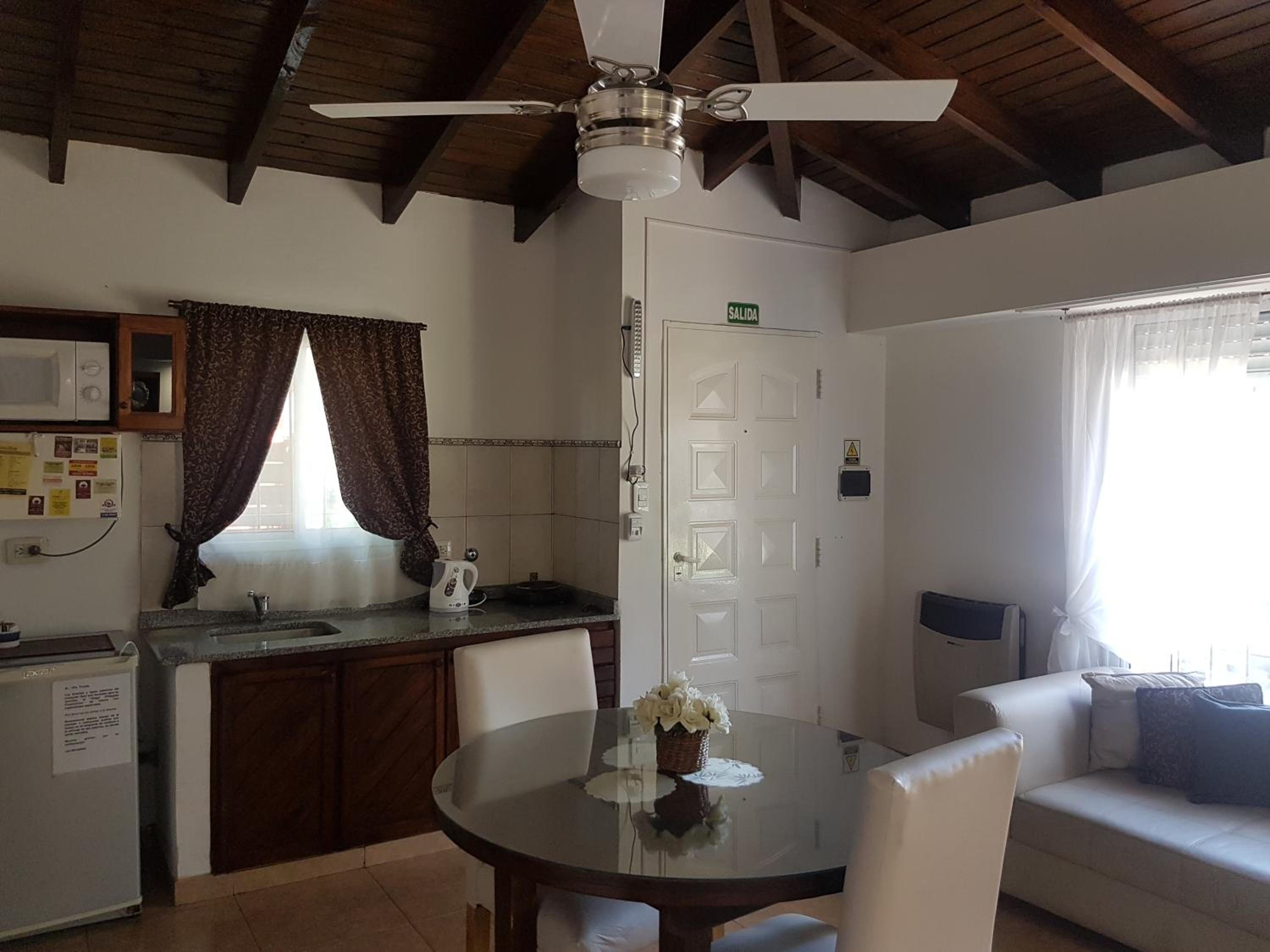 Deluxe Double Room with Shower photo 2
