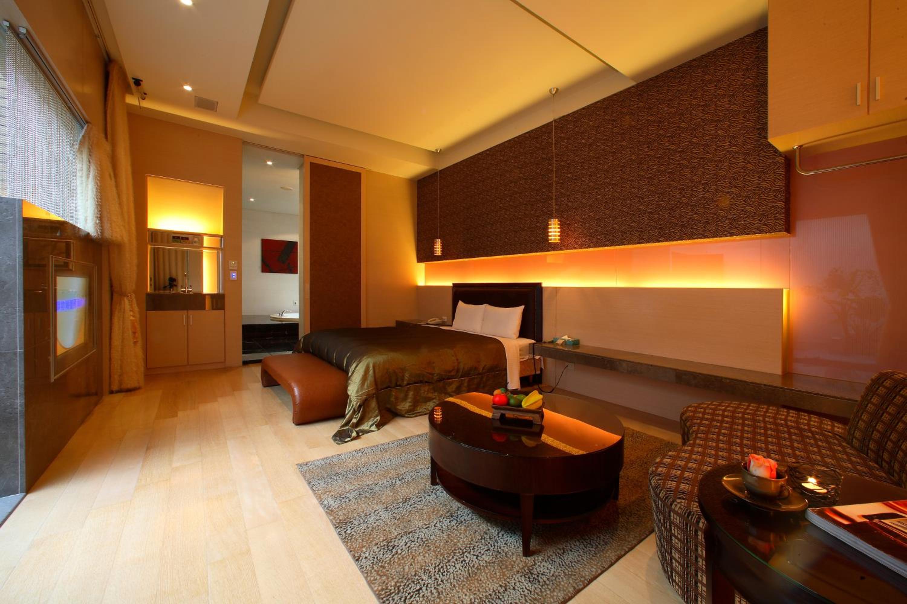 Deluxe Double Room (Check-in after 20:00) photo 1