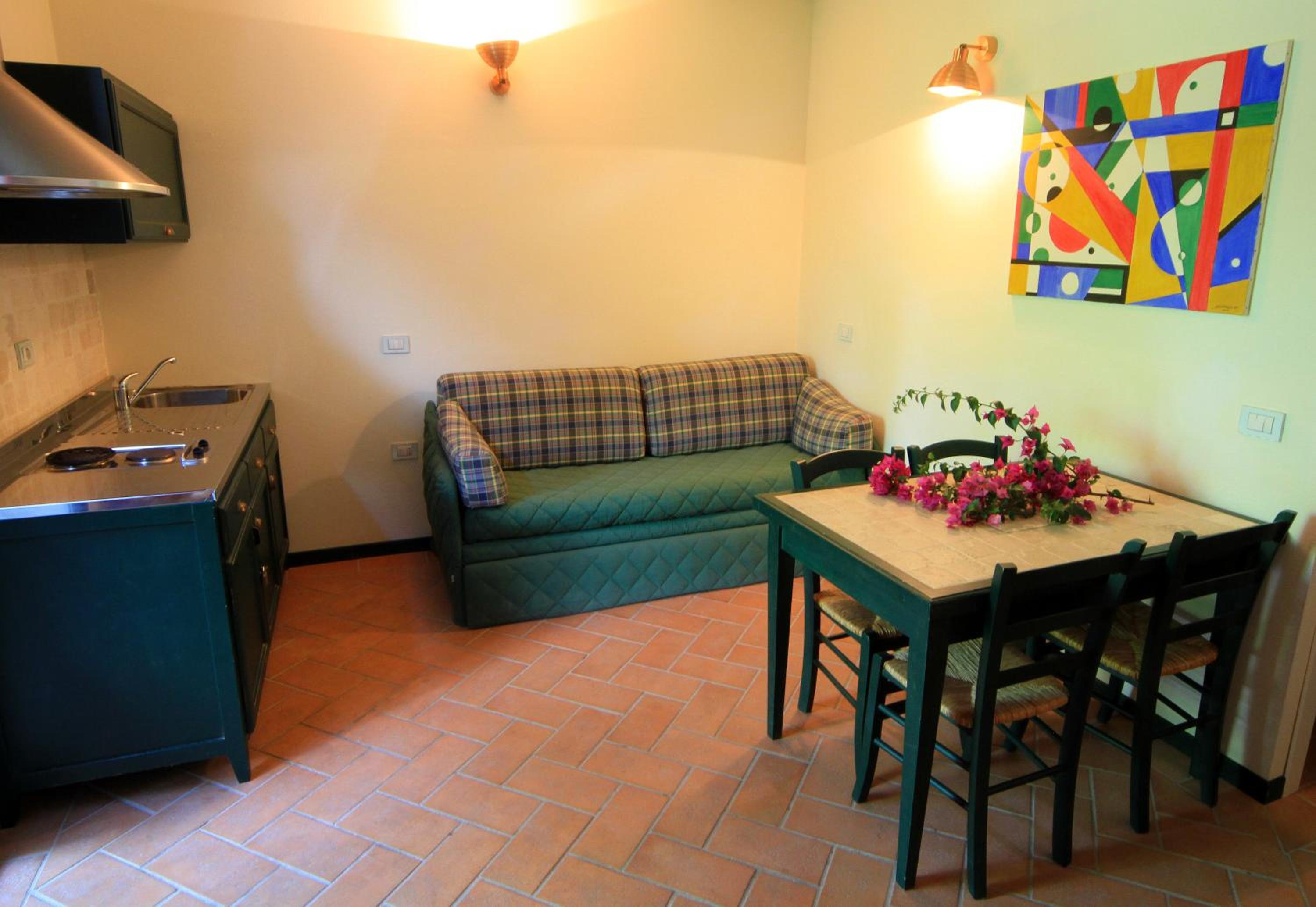 Duplex Apartment - Photo 3