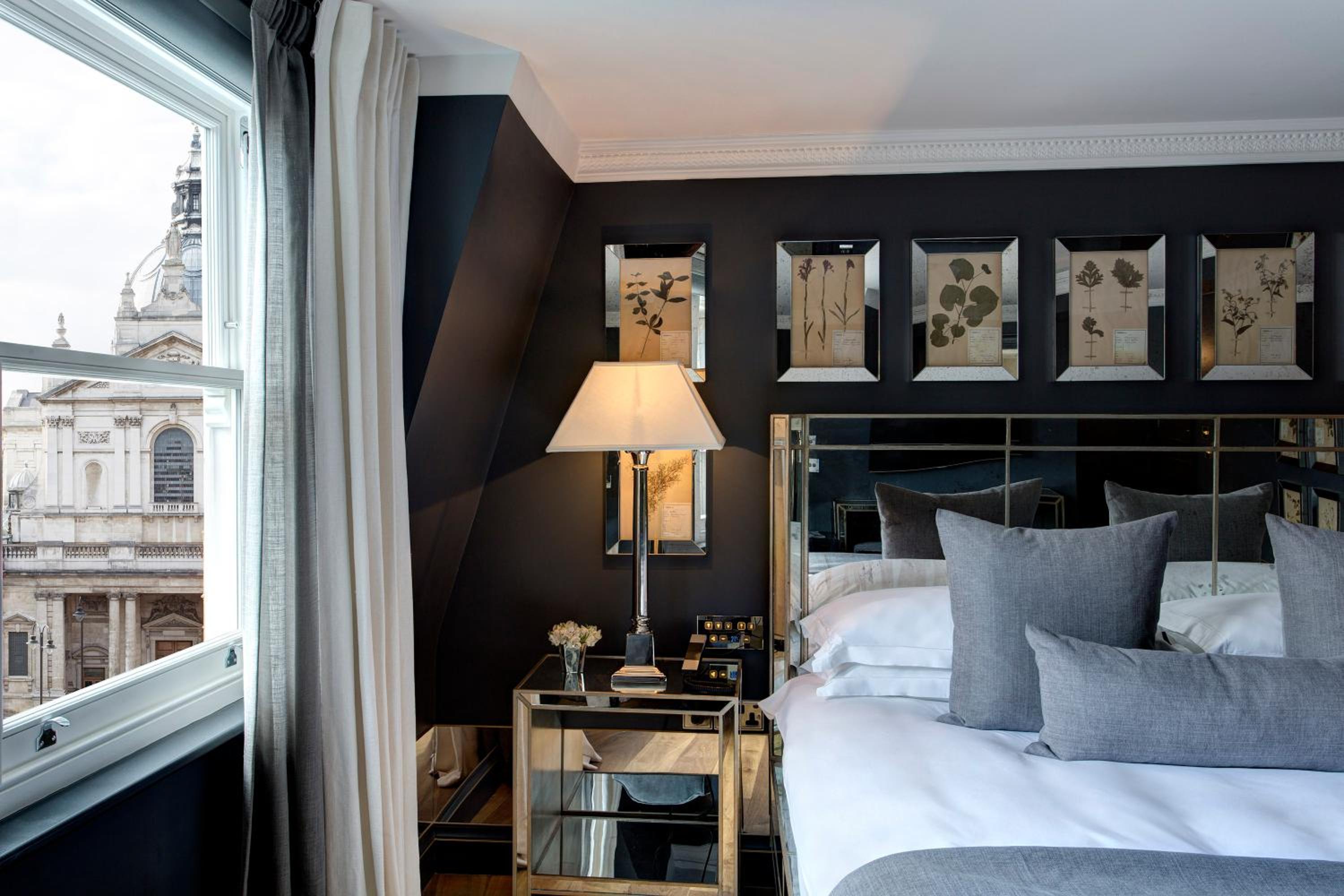 Deluxe Room photo 1
