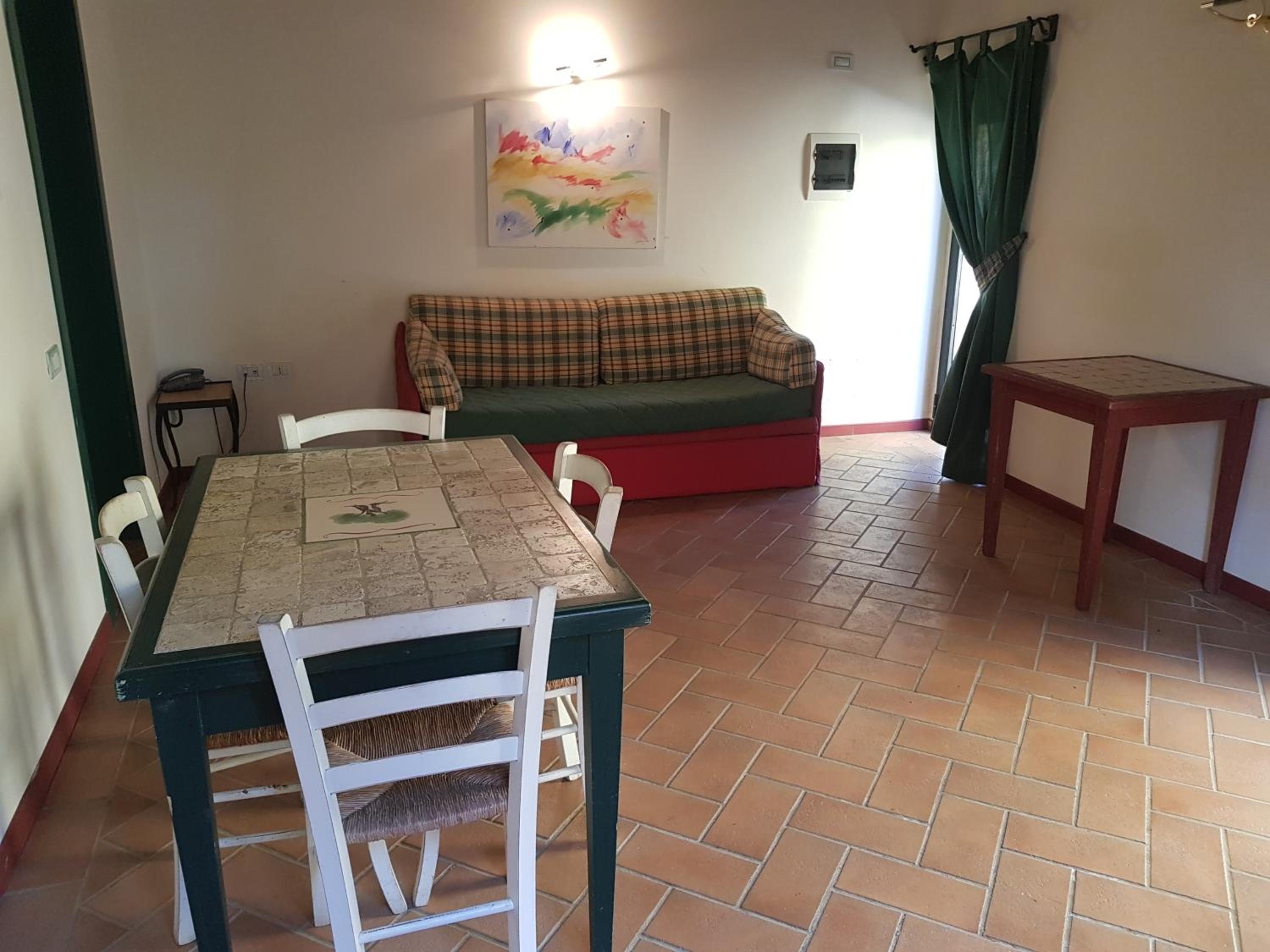 Apartment - Photo 4