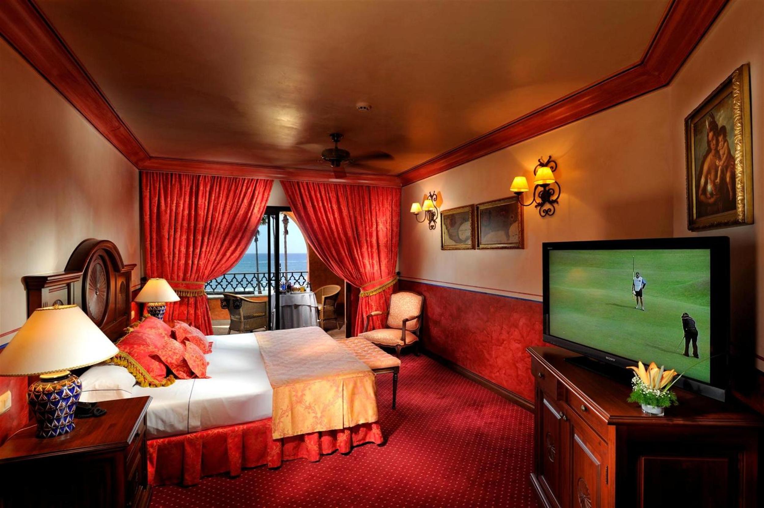Suite with Sea View (2 Adults)