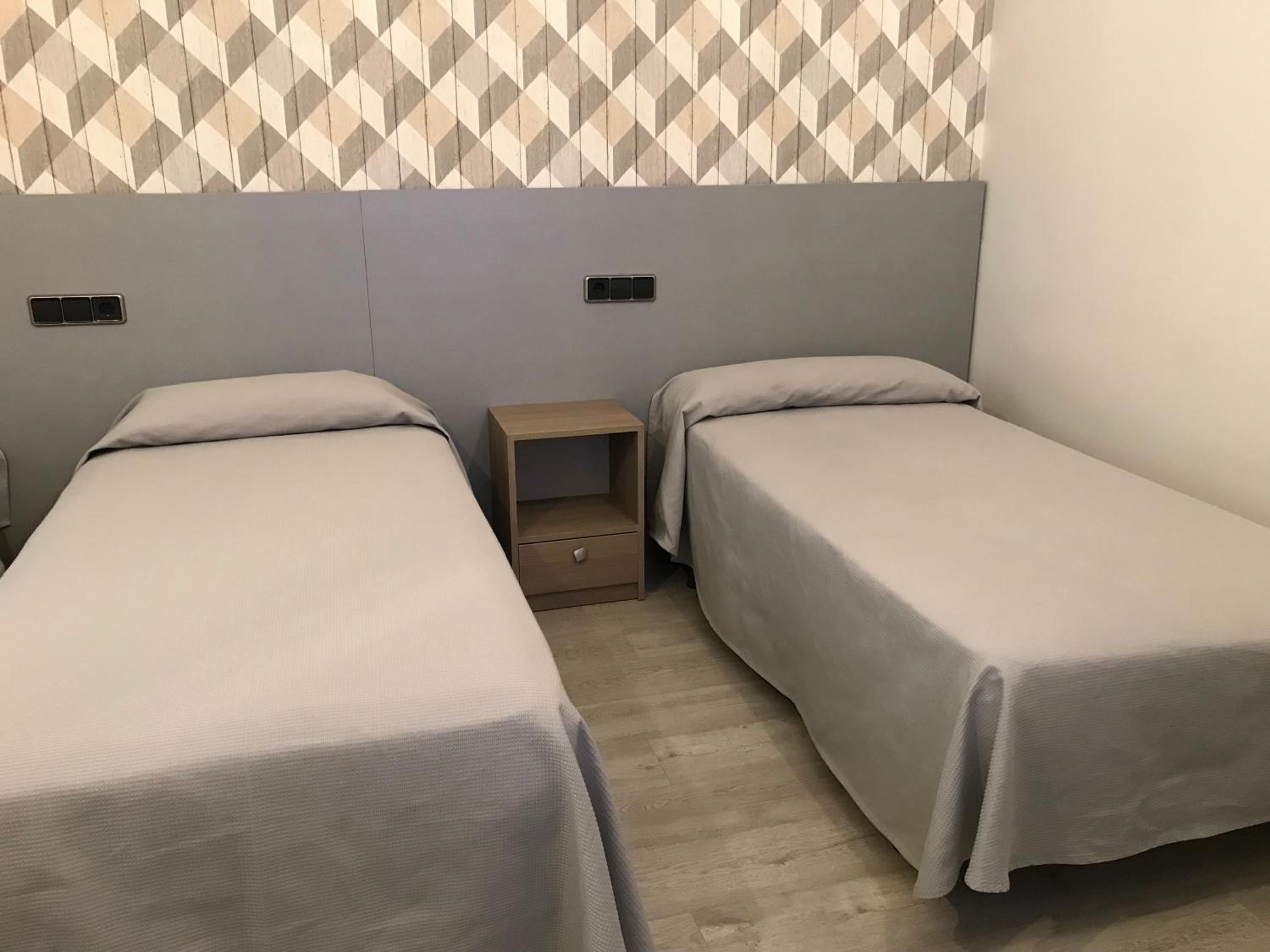 One-Bedroom Apartment - Photo 18