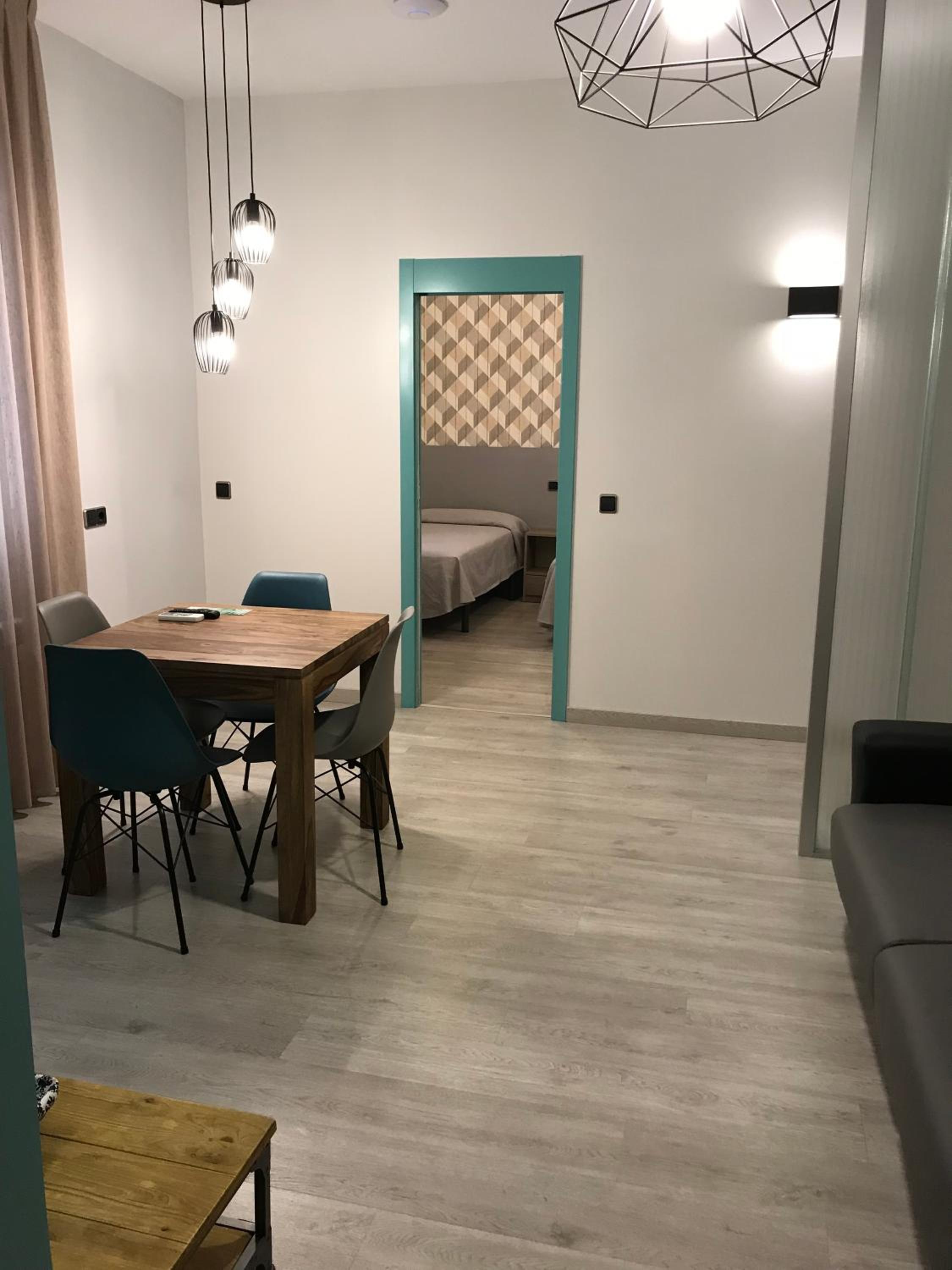 One-Bedroom Apartment - Photo 17