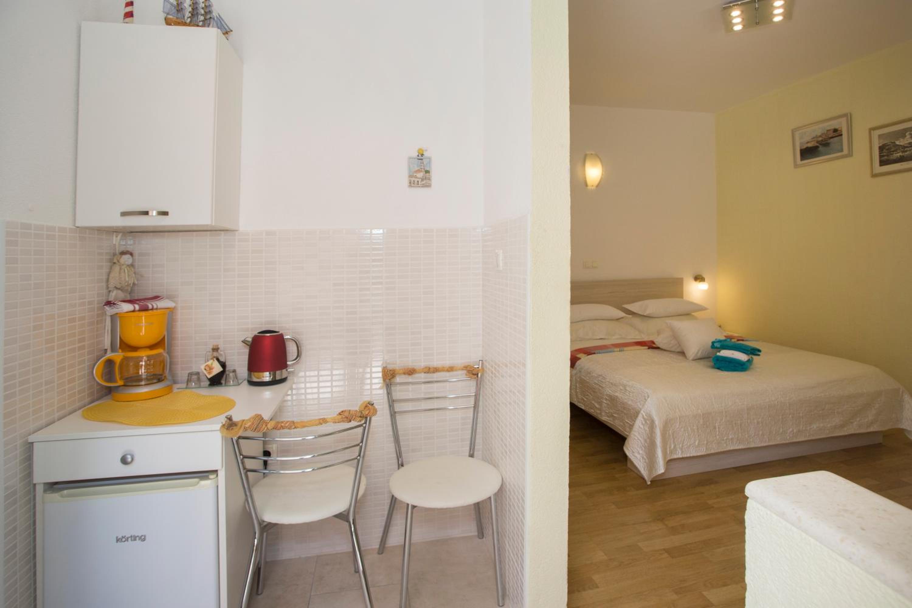 Comfort double room shared terrace photo 3