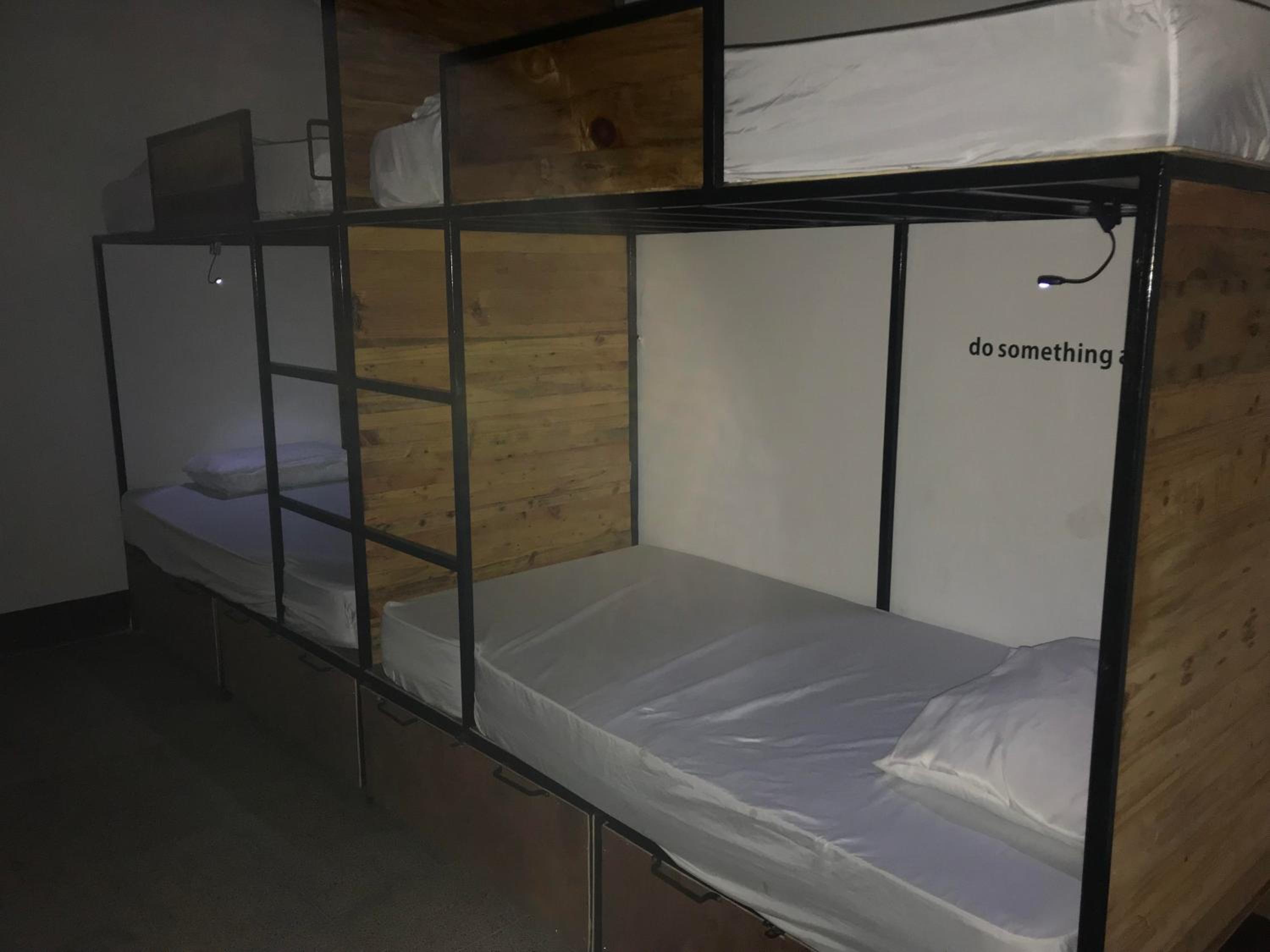 Bed in 10-Bed Mixed Dormitory Room