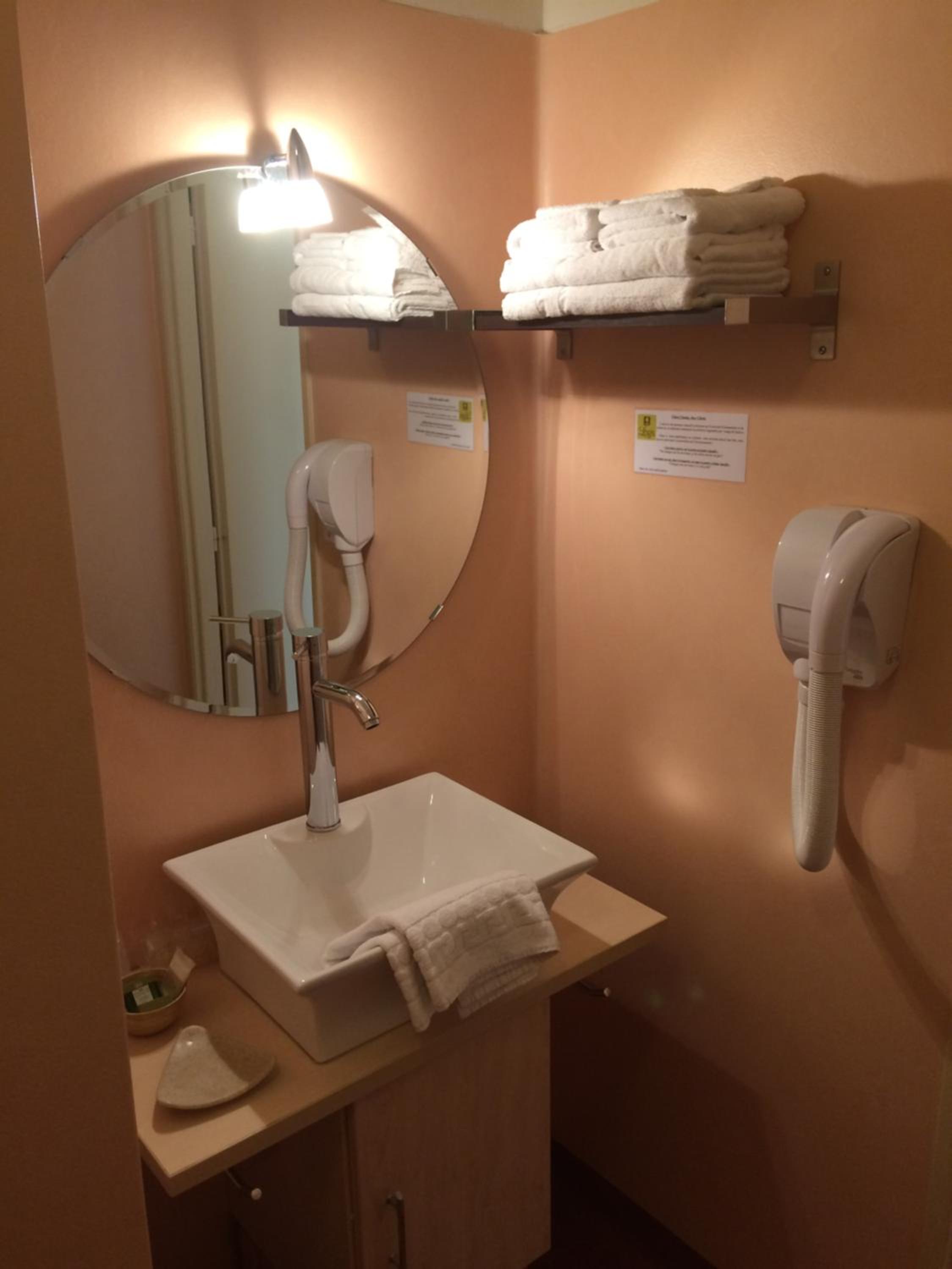 Standard Double Room photo 3