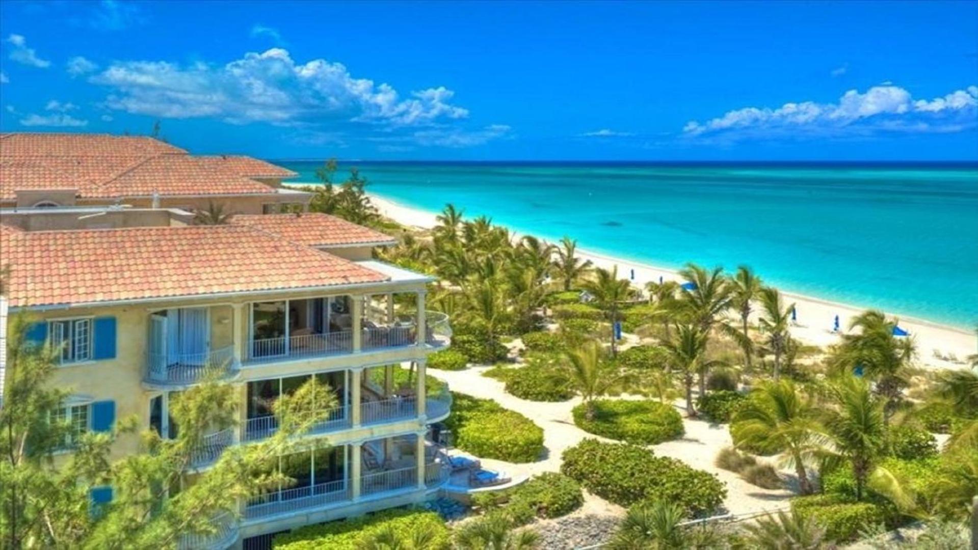 Ein-Zimmer-Villa direkt am Meer