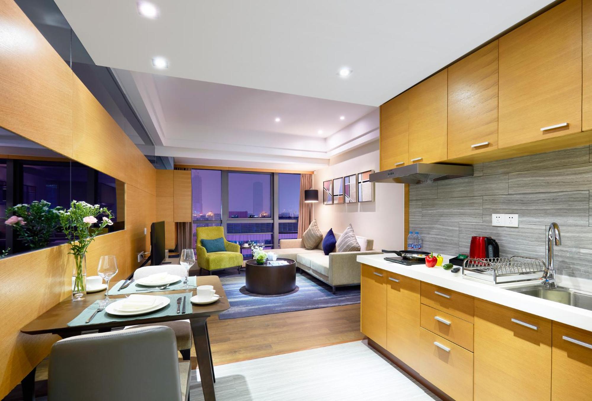 Deluxe Two-Bedroom Apartment