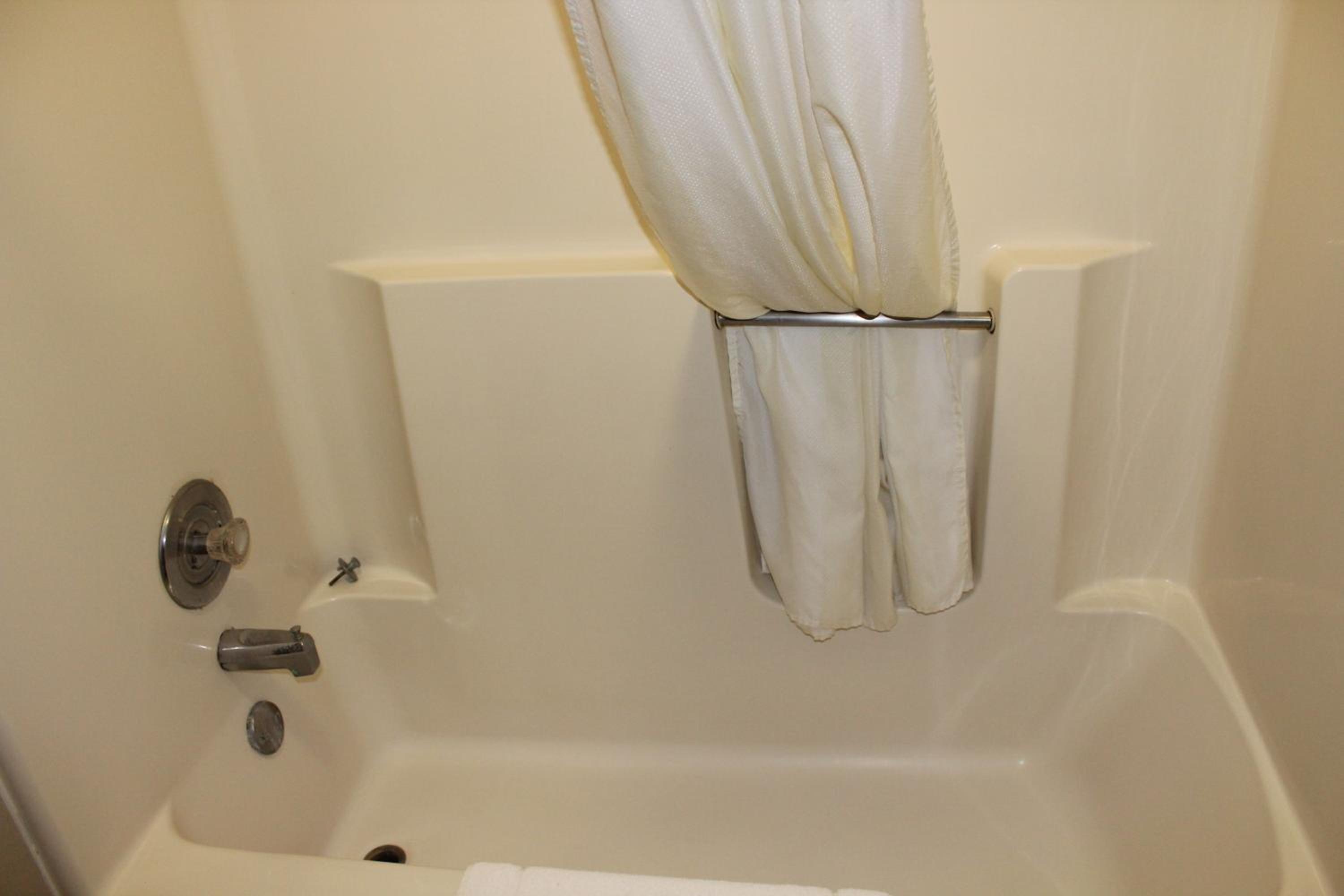 King Room - Non-Smoking - Photo 18