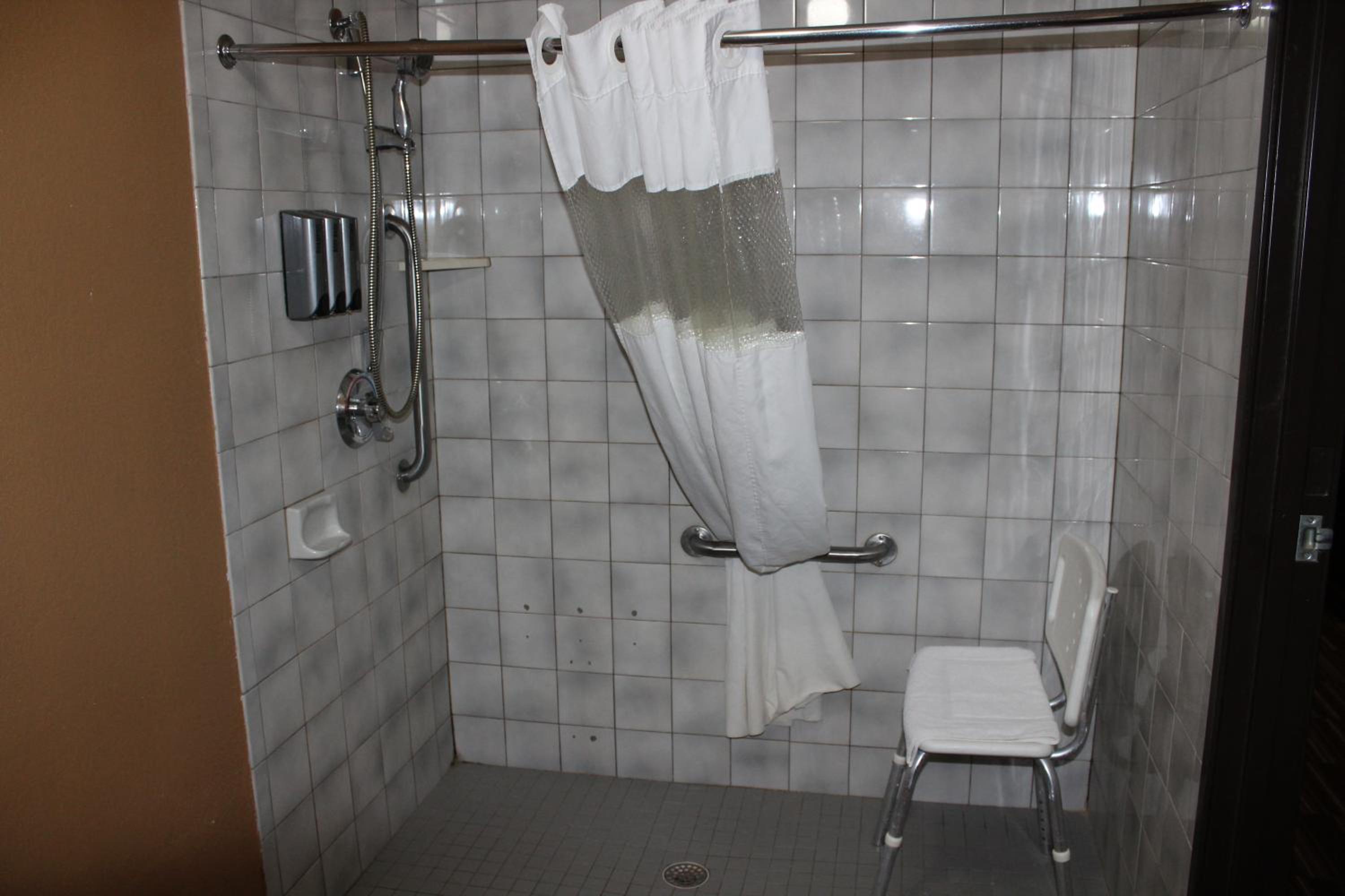 Coratel Inn and Suites Maple Grove, Foto 2