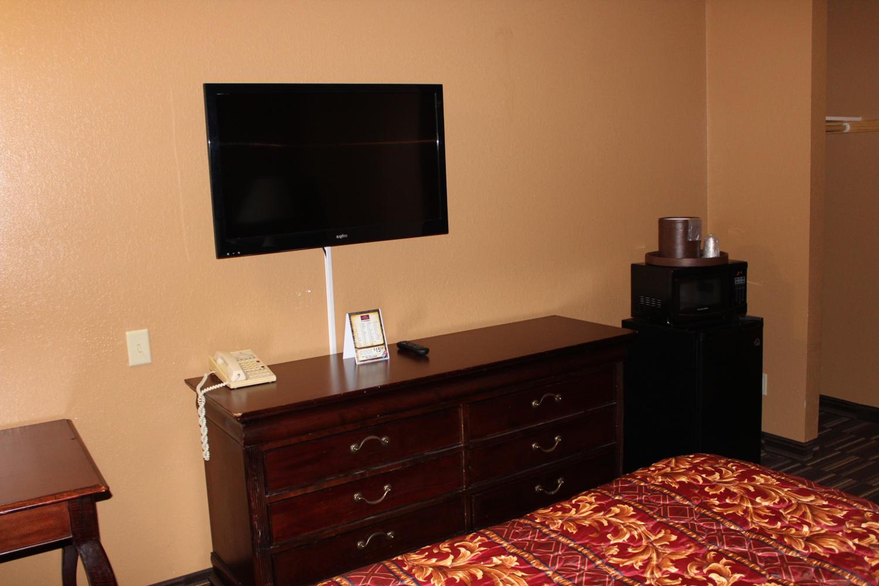 King Room - Disability Access photo 2