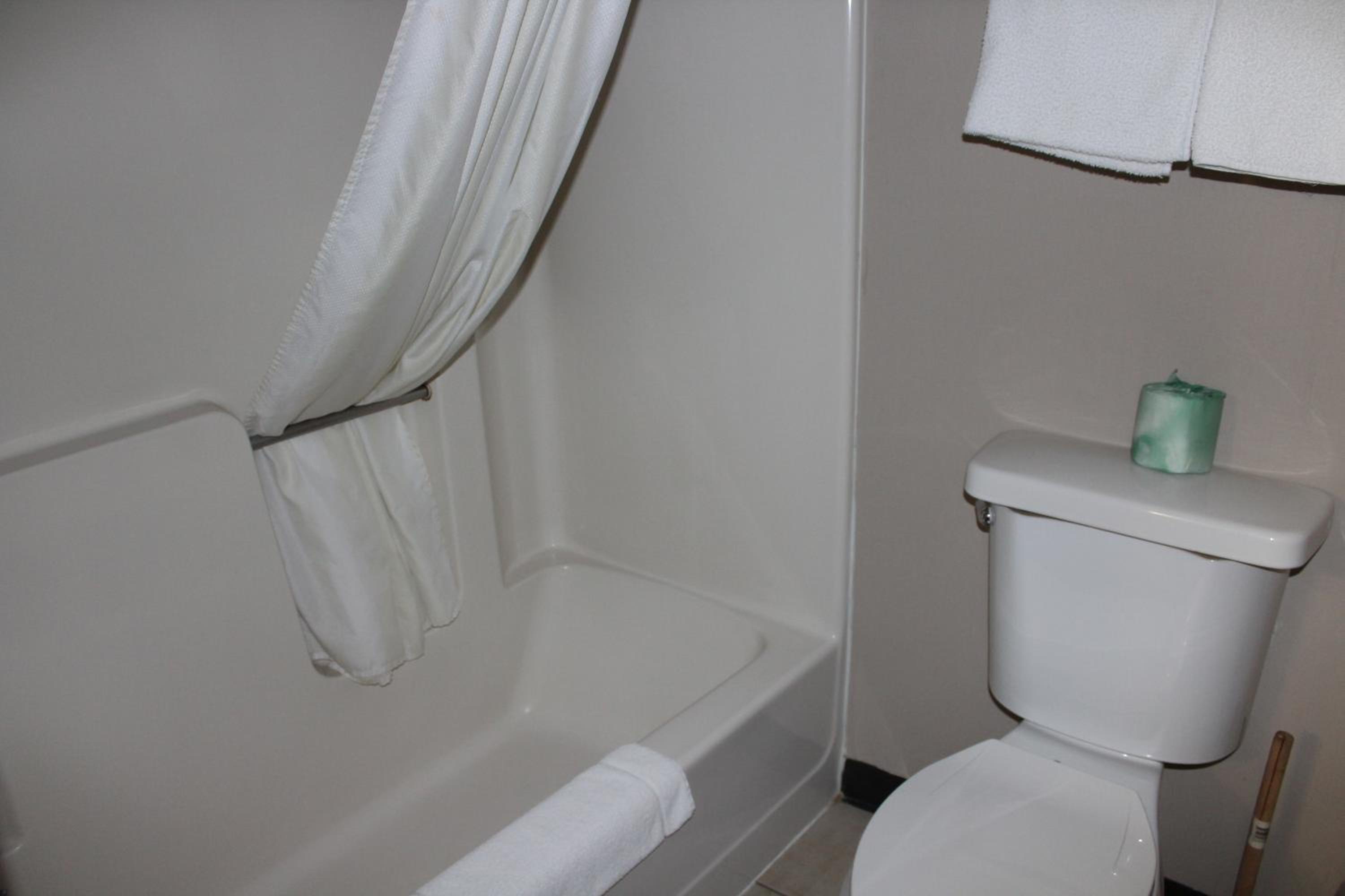 King Room - Non-Smoking - Photo 19