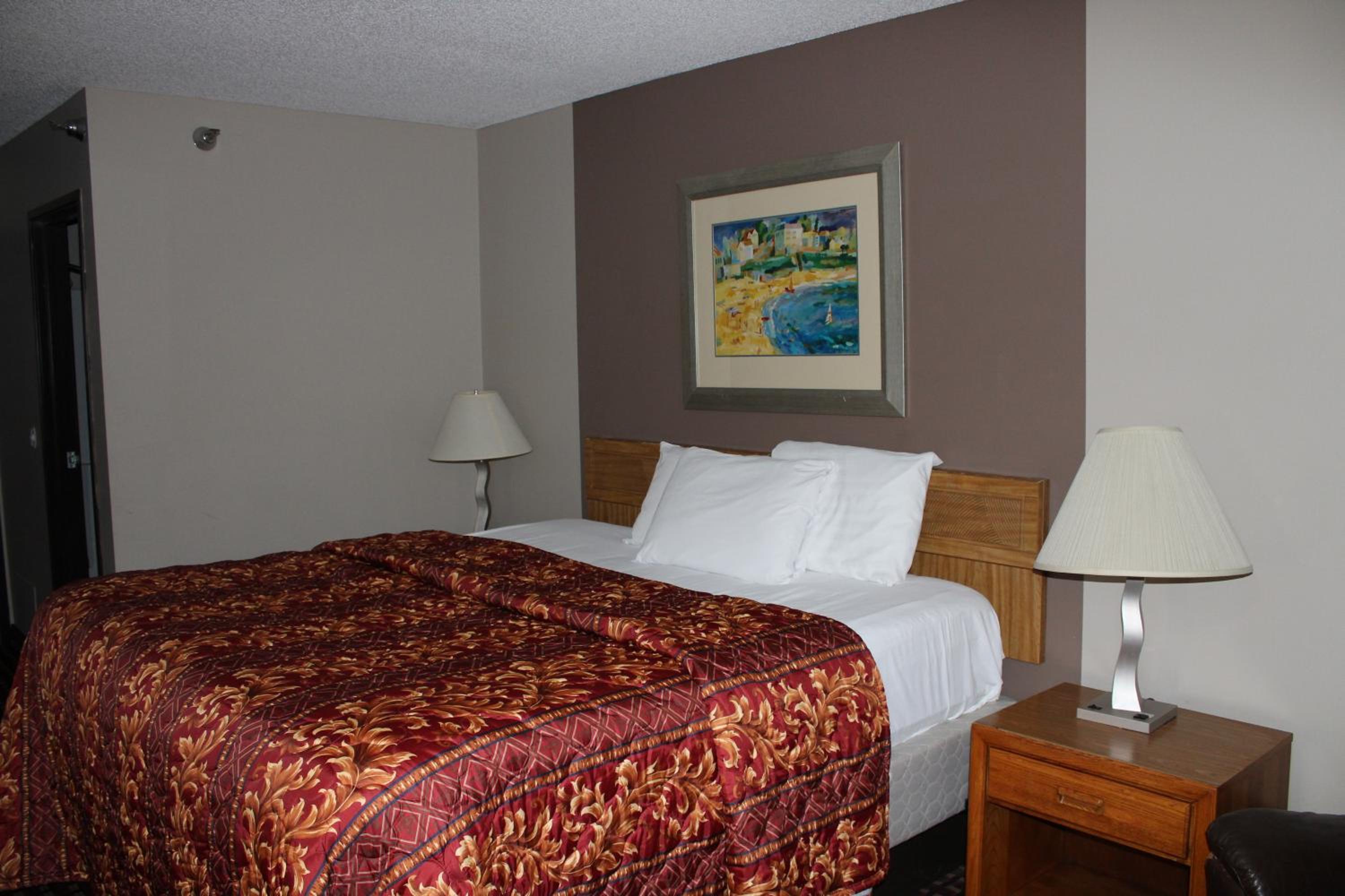 King Room - Non-Smoking - Photo 11