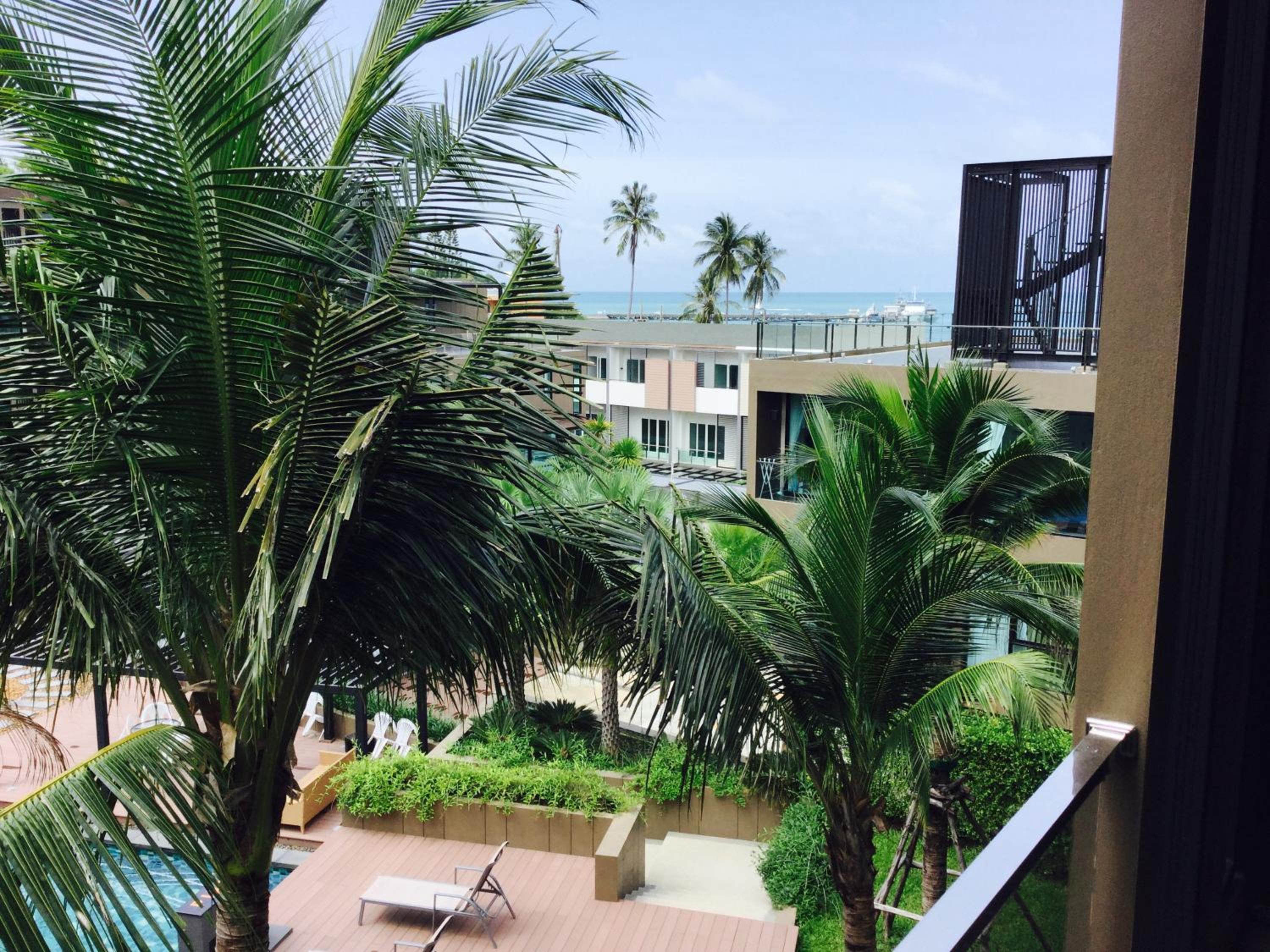 Apartment With Pool View  photo 3