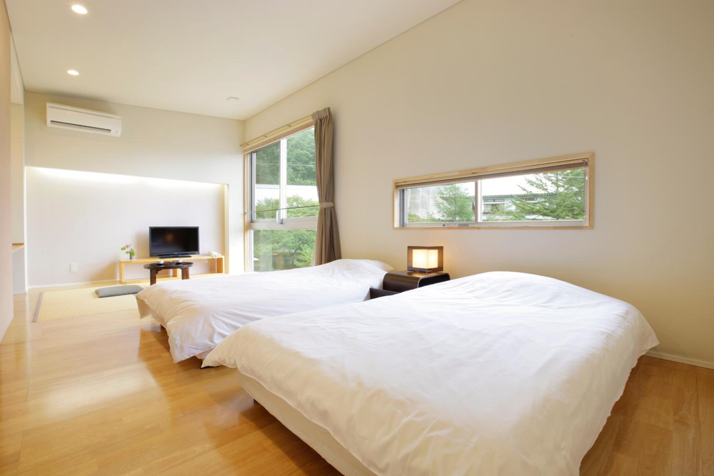 Twin Room with Garden View photo 3
