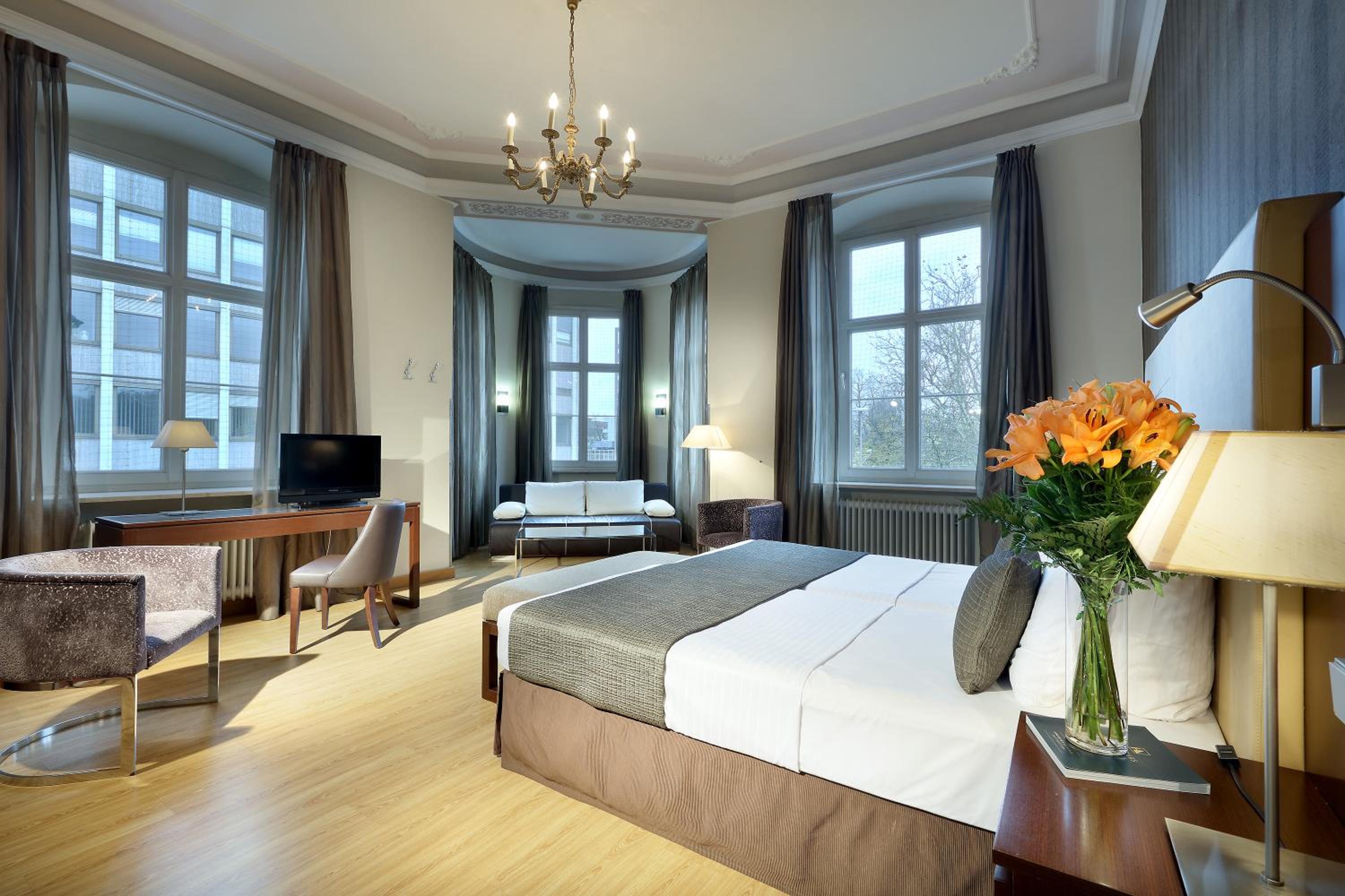 Junior Suite - Photo 2