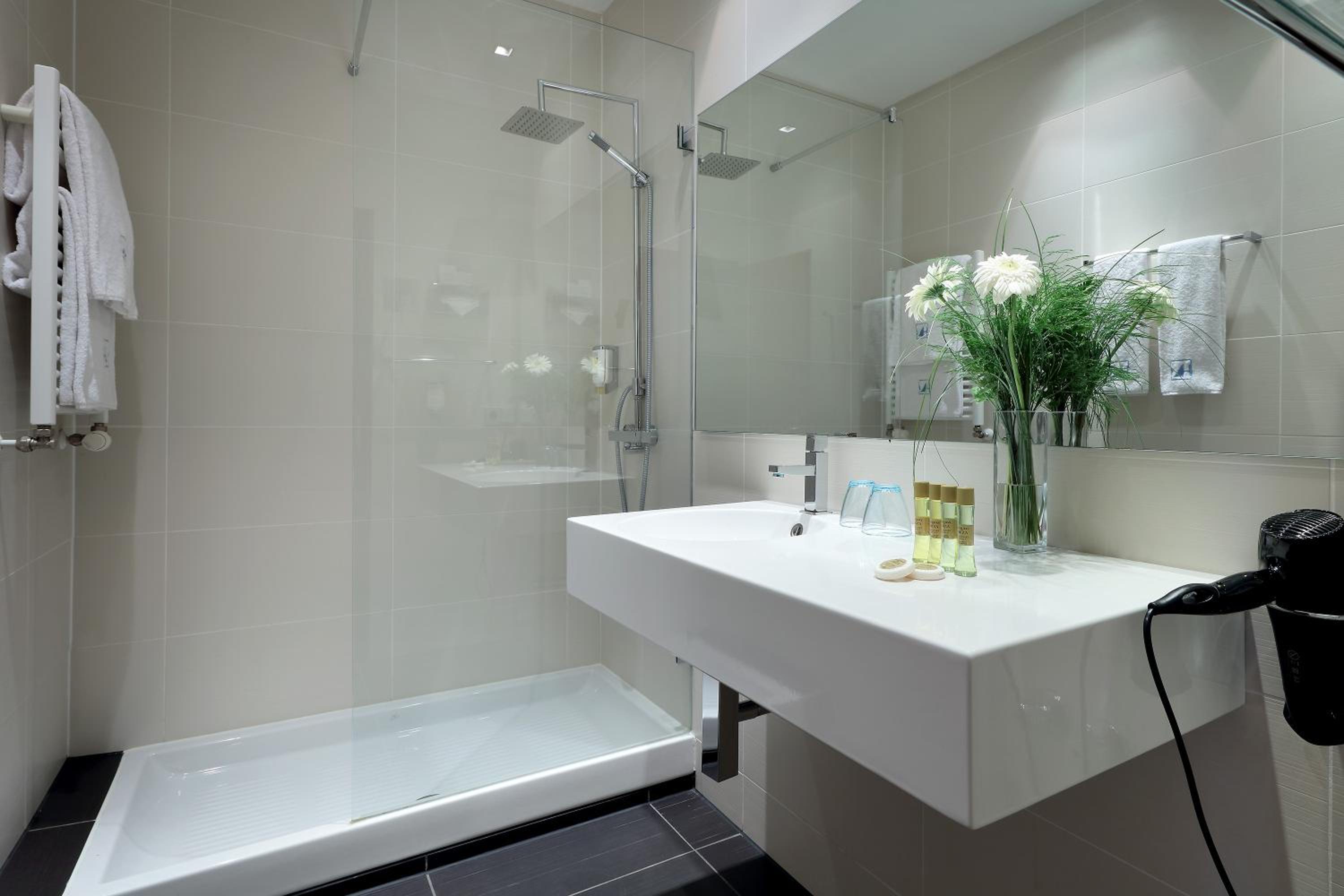 Junior Suite - Photo 8