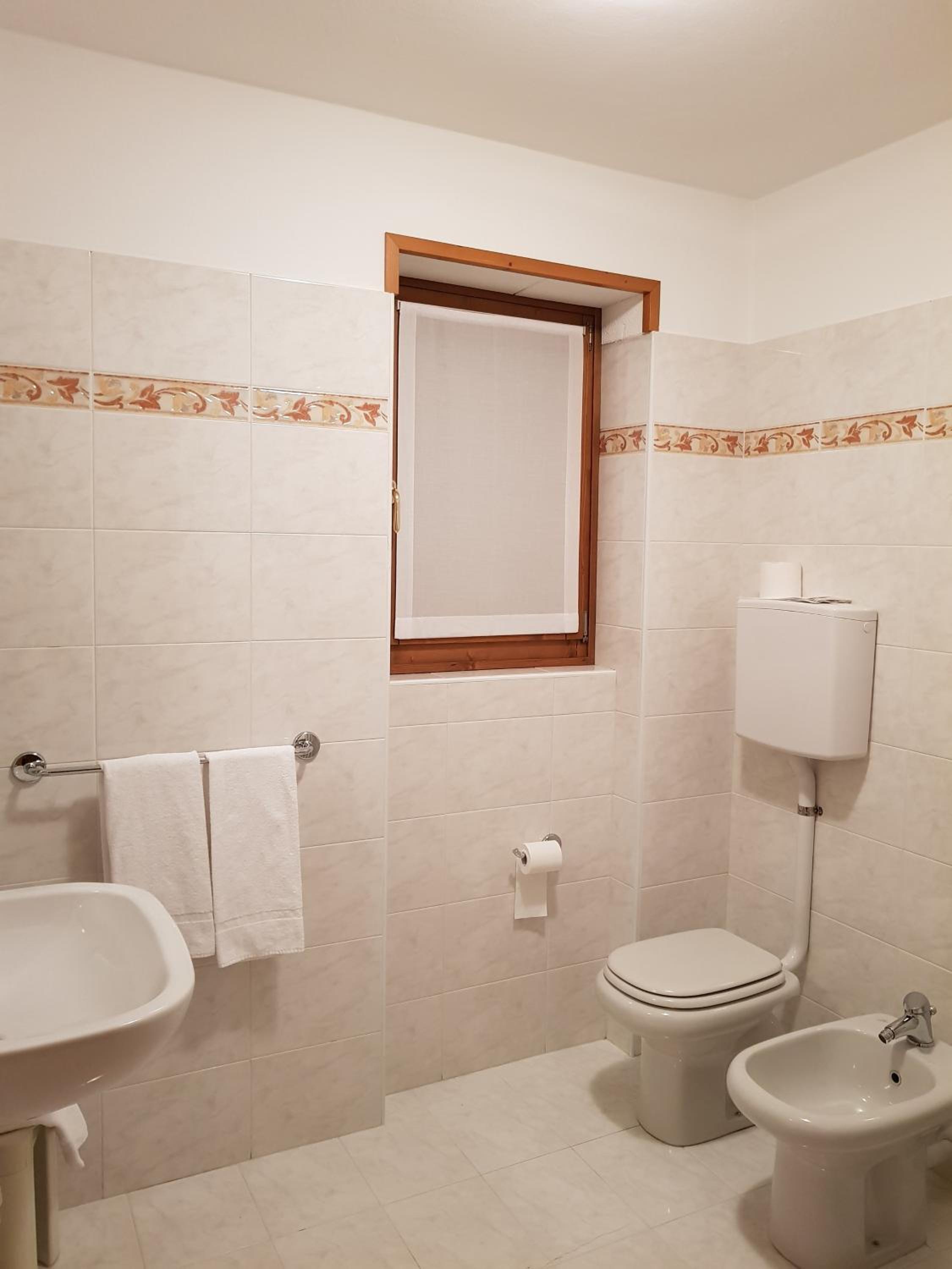 Double Or Twin Room photo 2