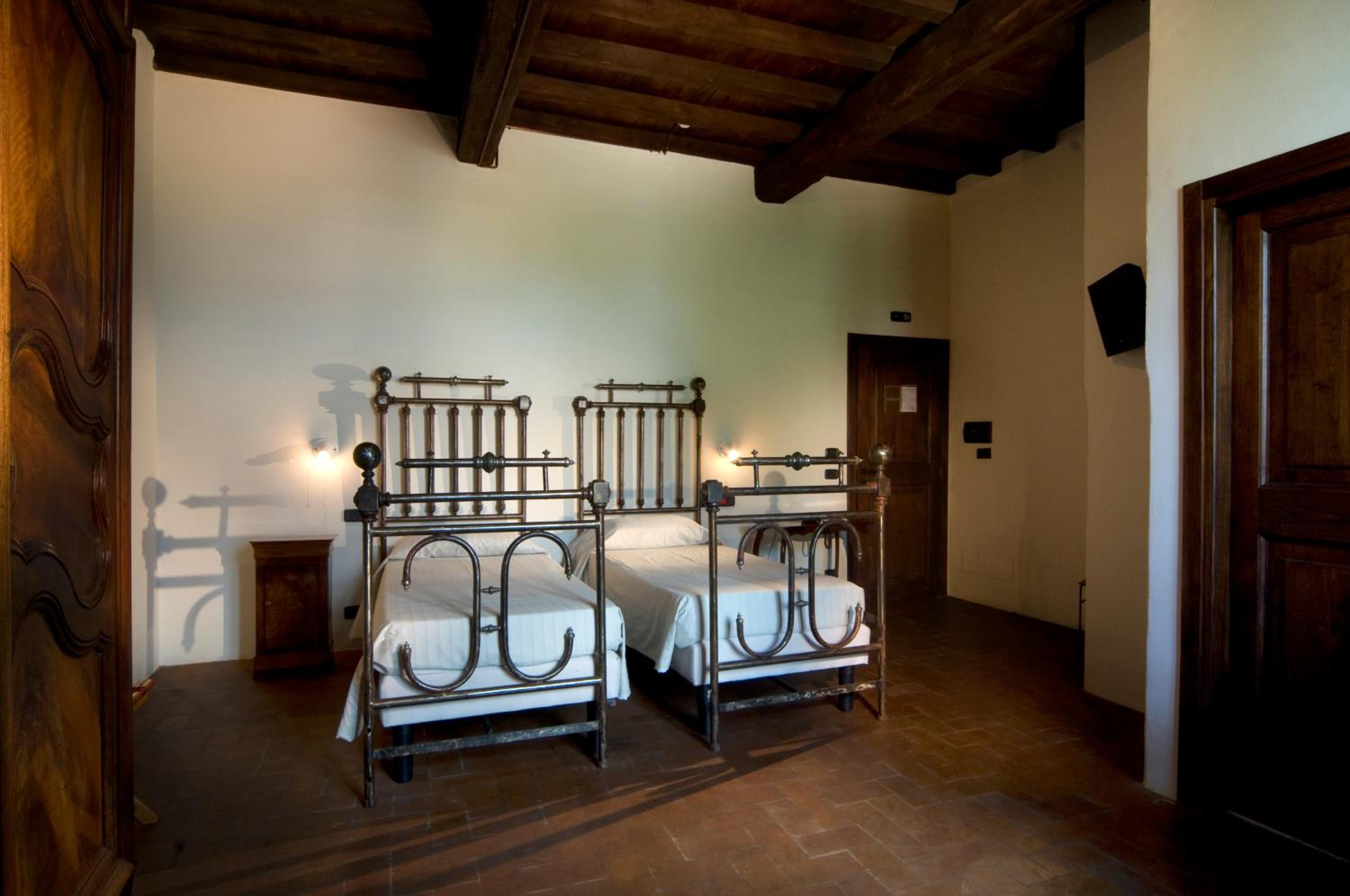 Suite - Photo 2