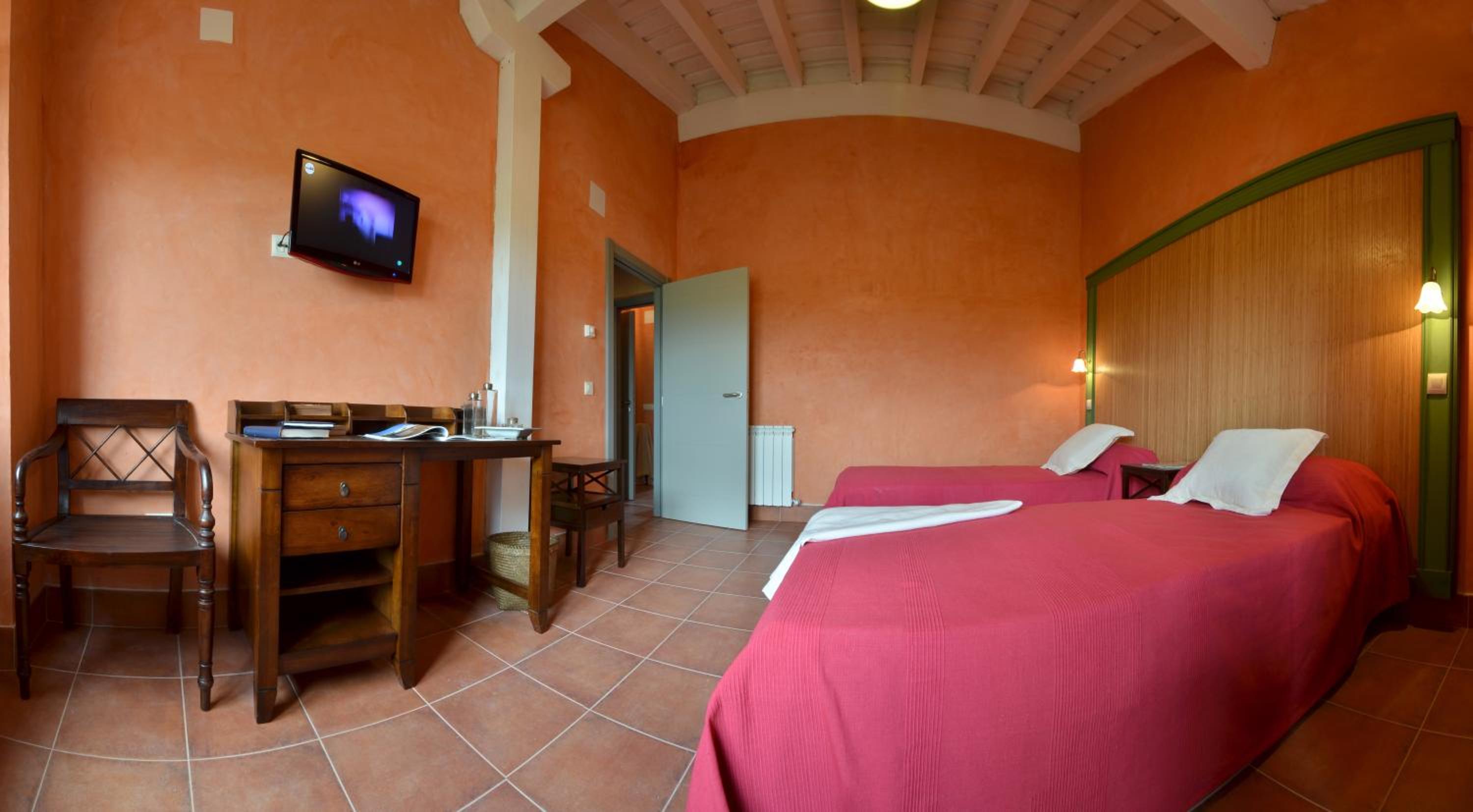Habitación Triple Con Ducha