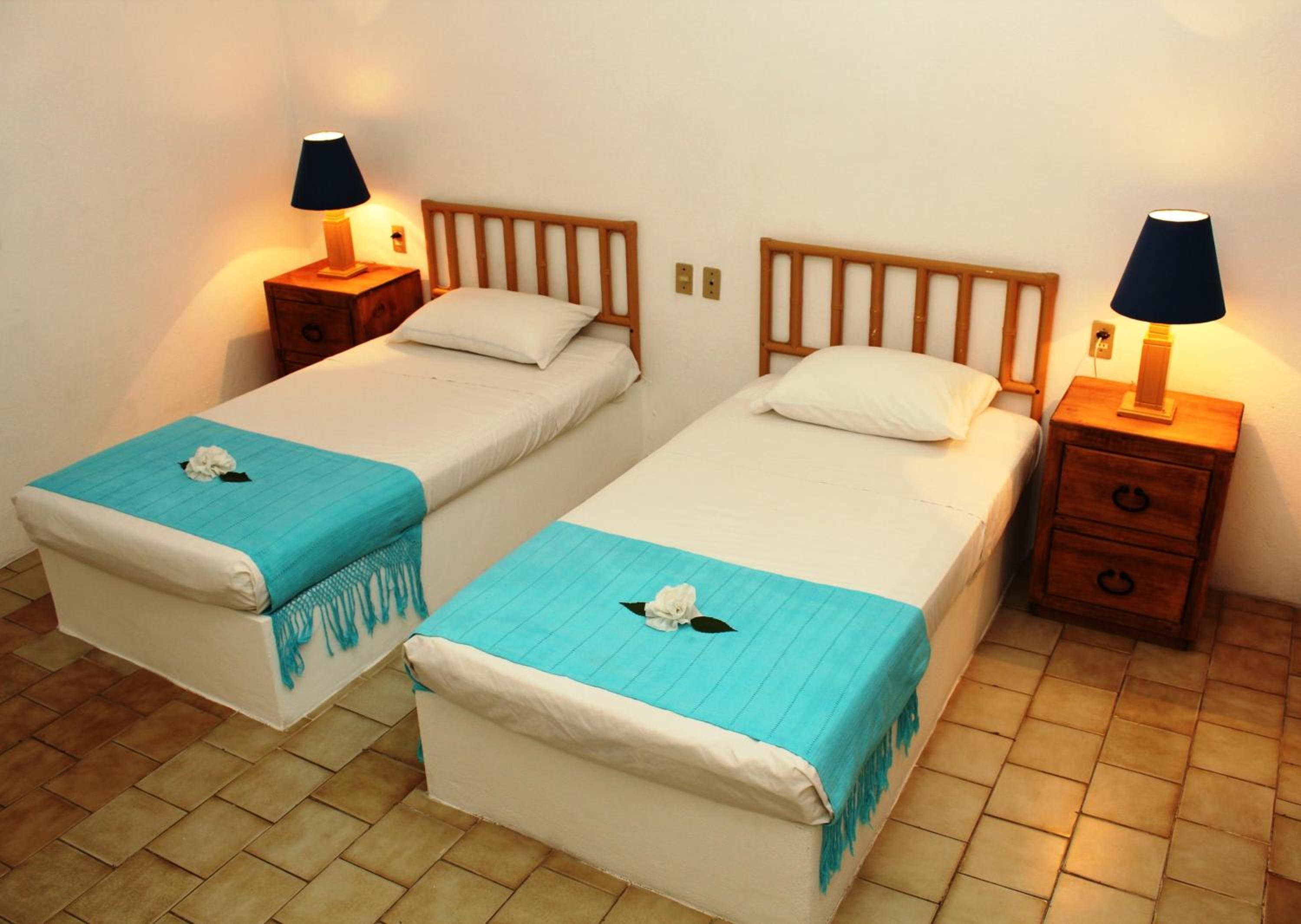 Standard Double Room - Photo 5