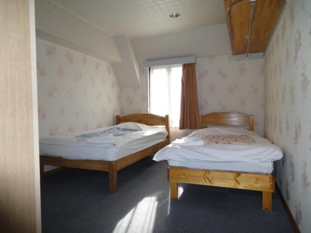 Two-Bedroom Apartment (4 Adults) photo 3