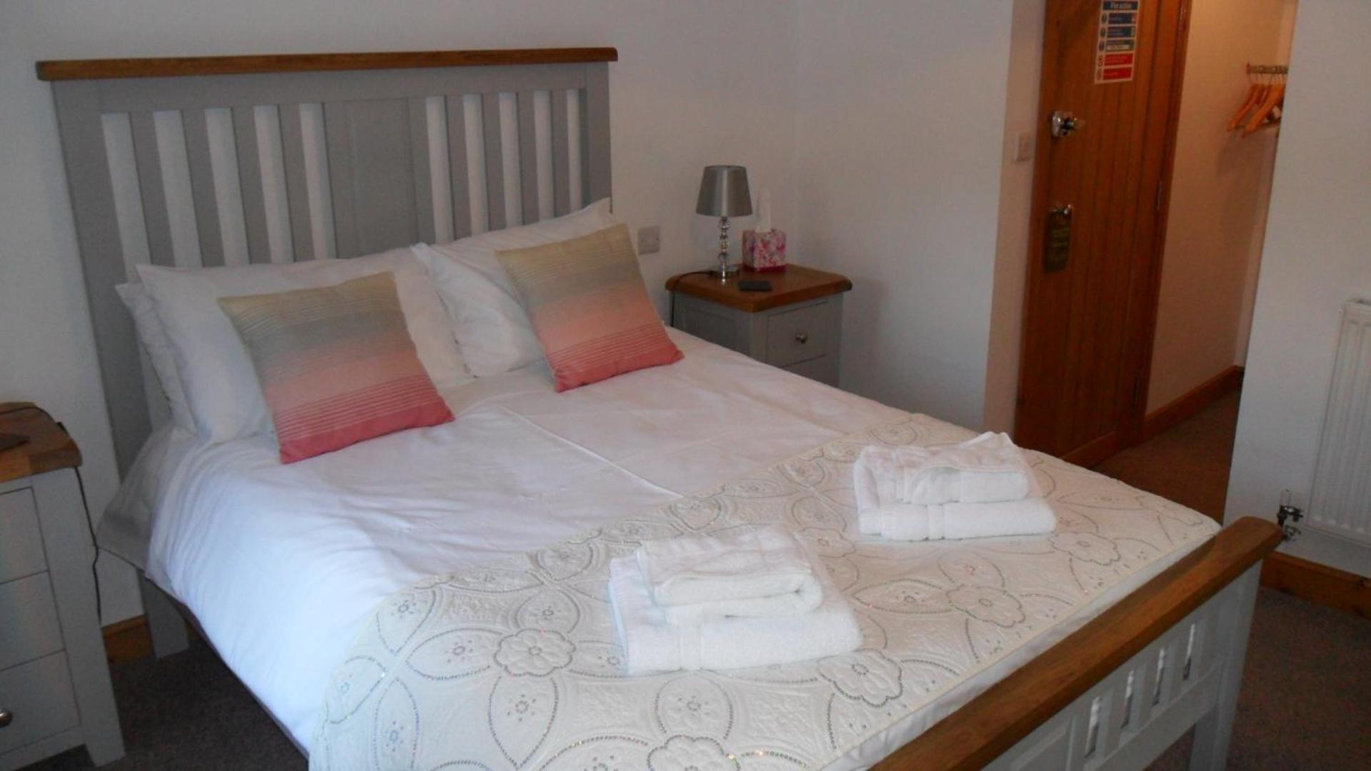 Deluxe Double Room With Shower photo 1