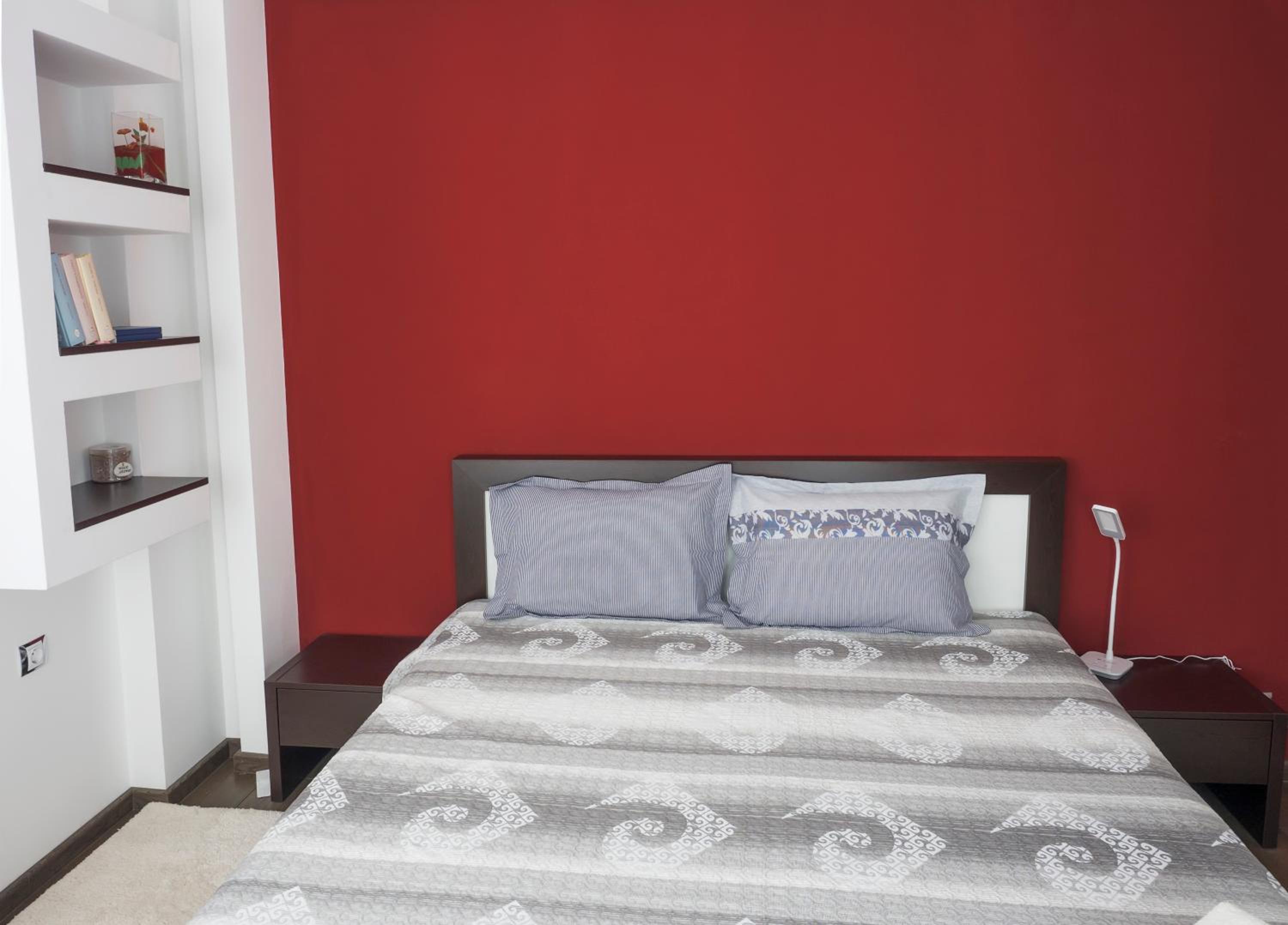 One-Bedroom Apartment - Photo 9