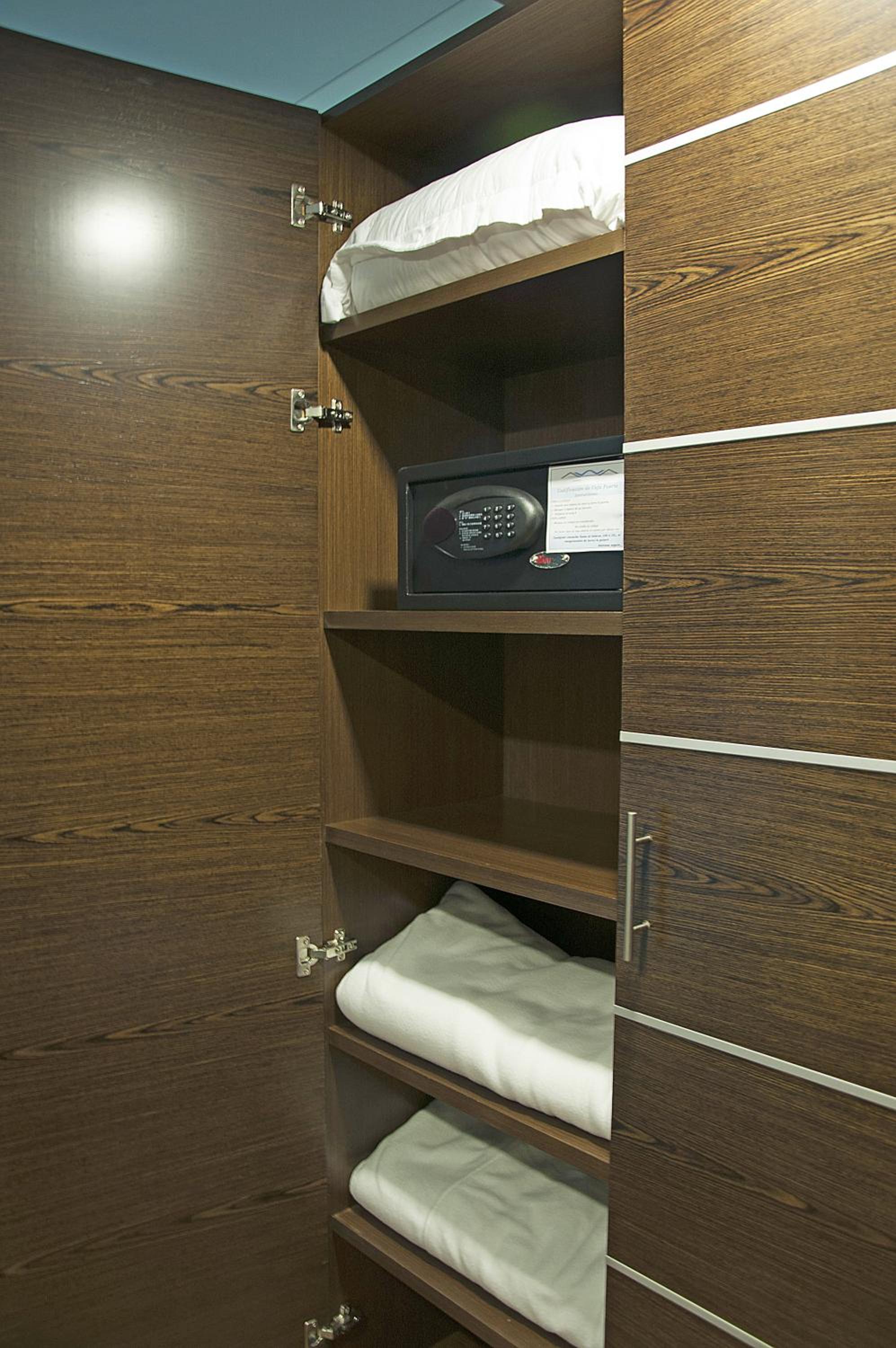 Standard Twin Room photo 1