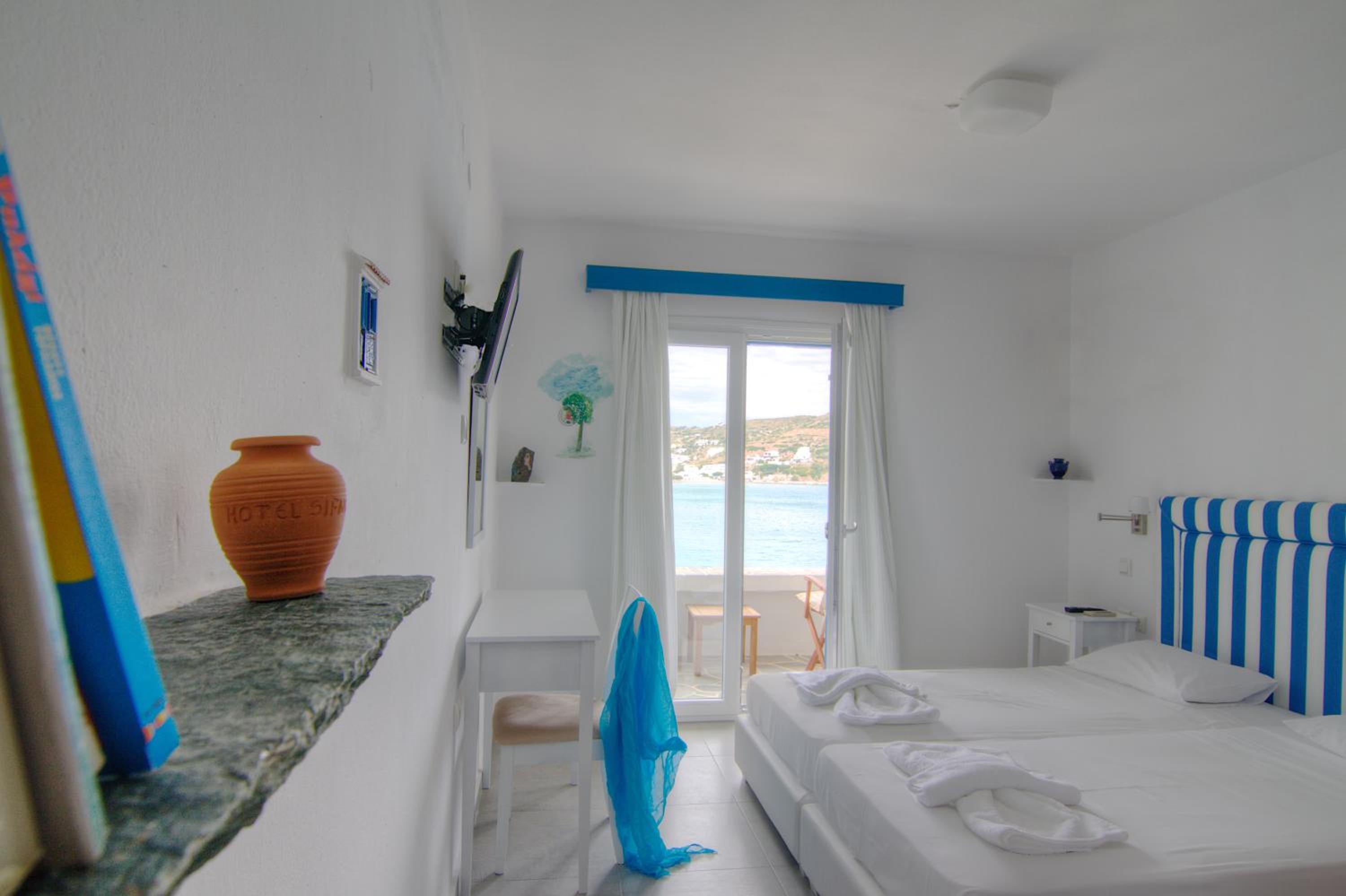 Double or Twin Room with Sea View
