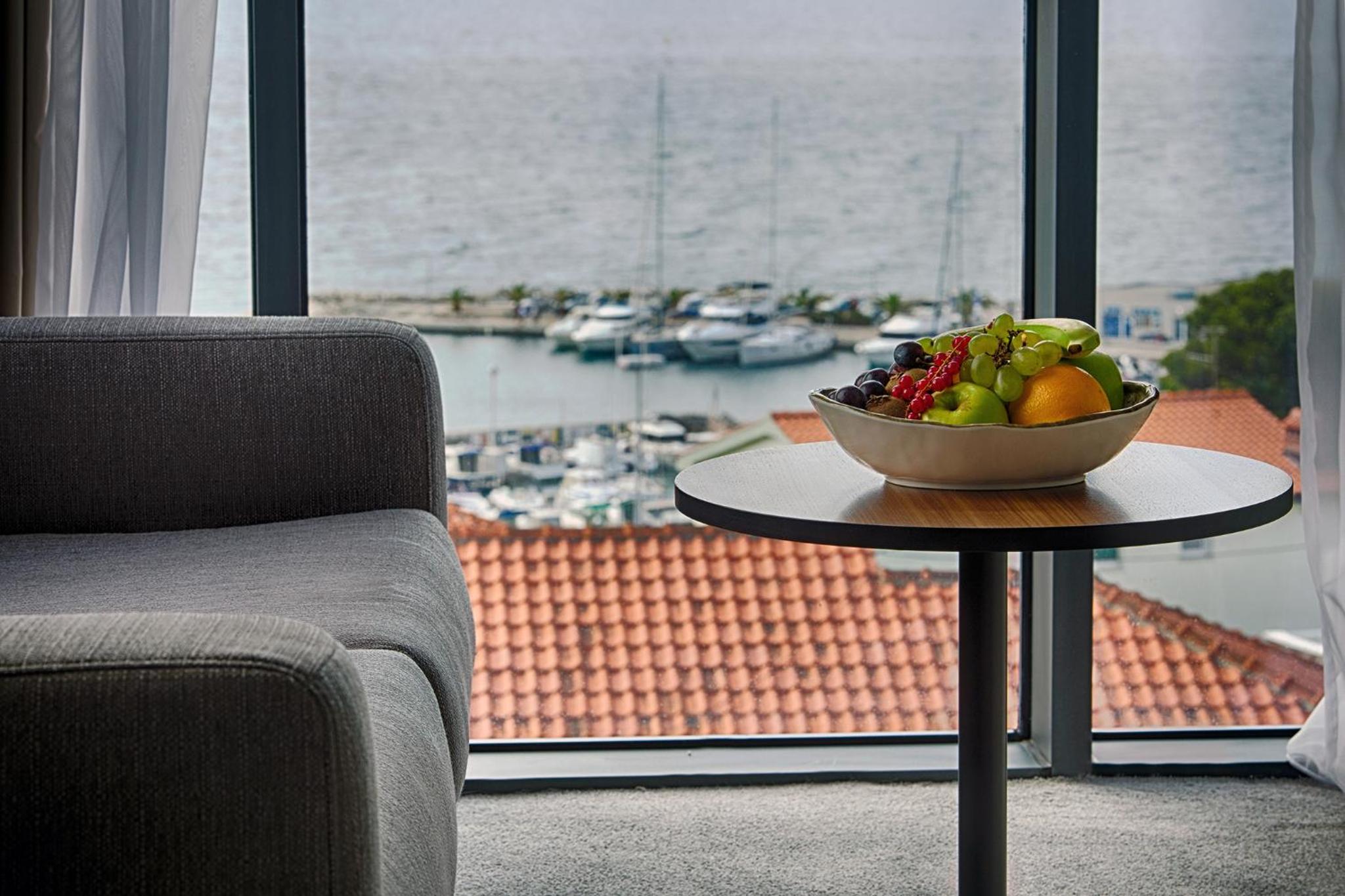 Senior Suite with Sea View photo 2