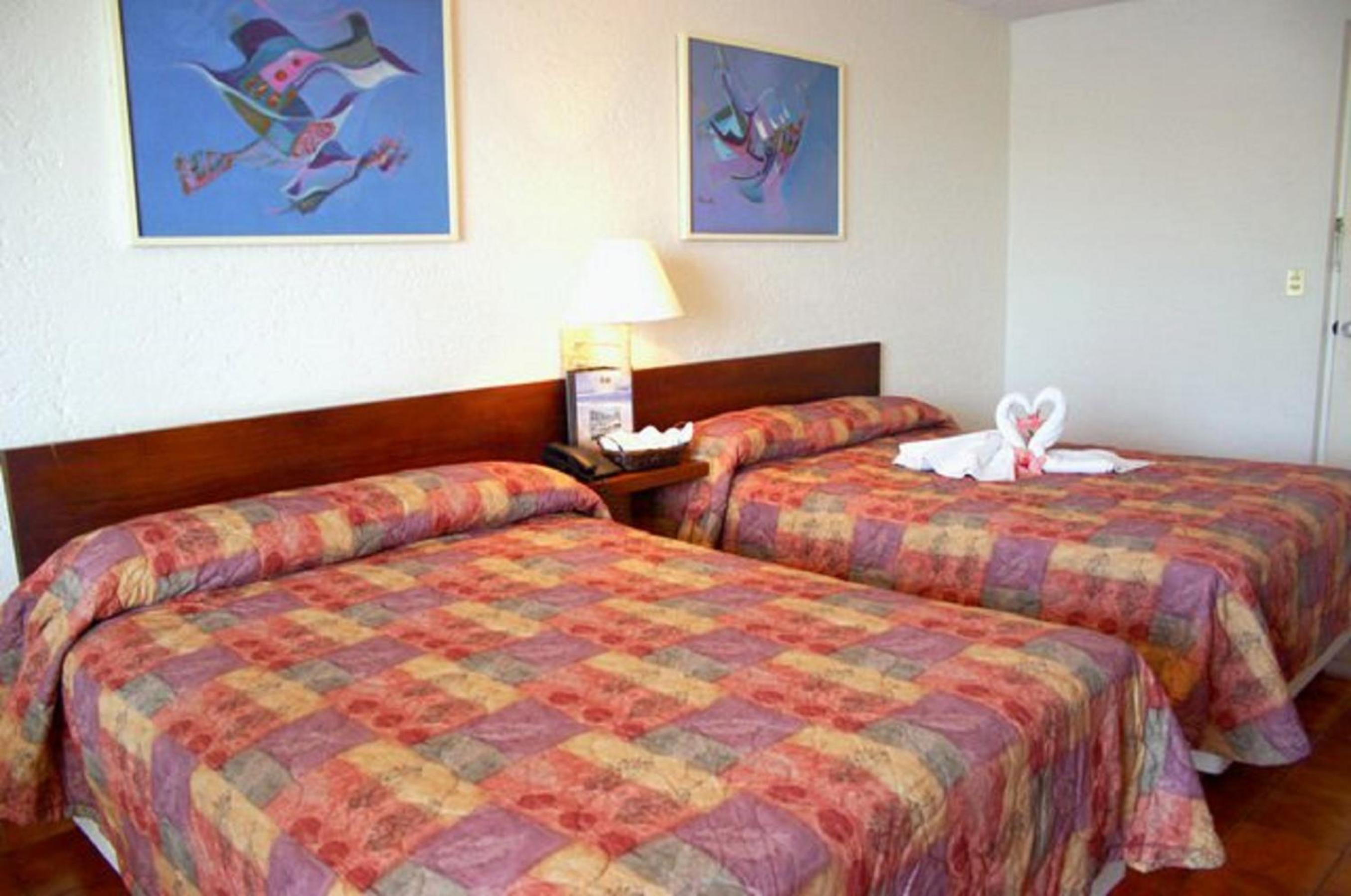 Double Room with Pool View photo 2