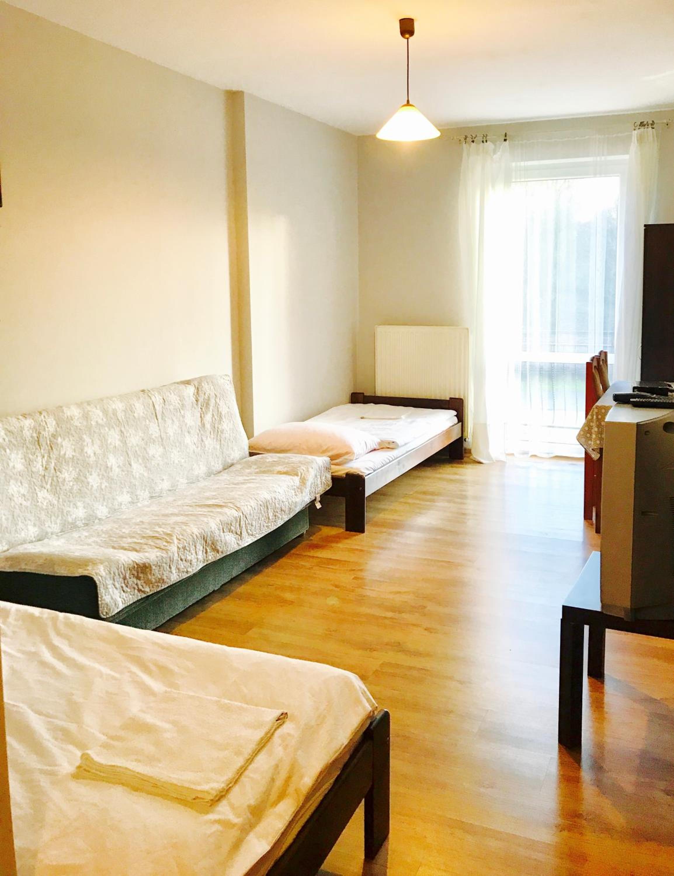 Apartment with Balcony photo 3