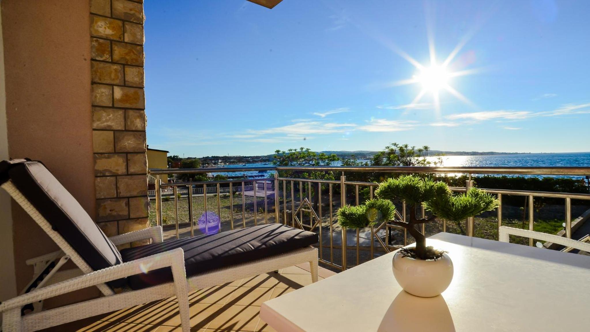 Apartment with Sea View