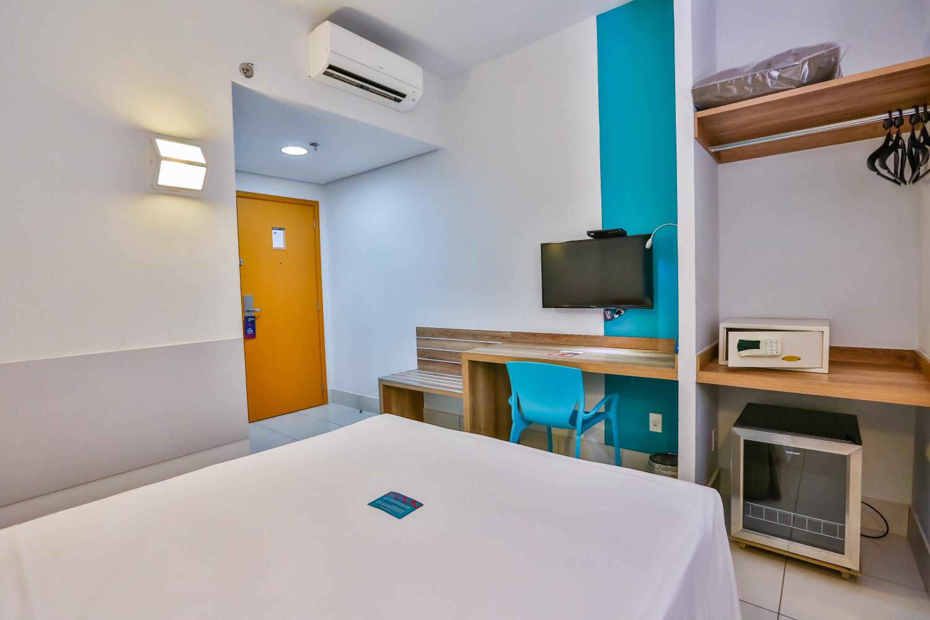 Standard Double Room - Photo 5