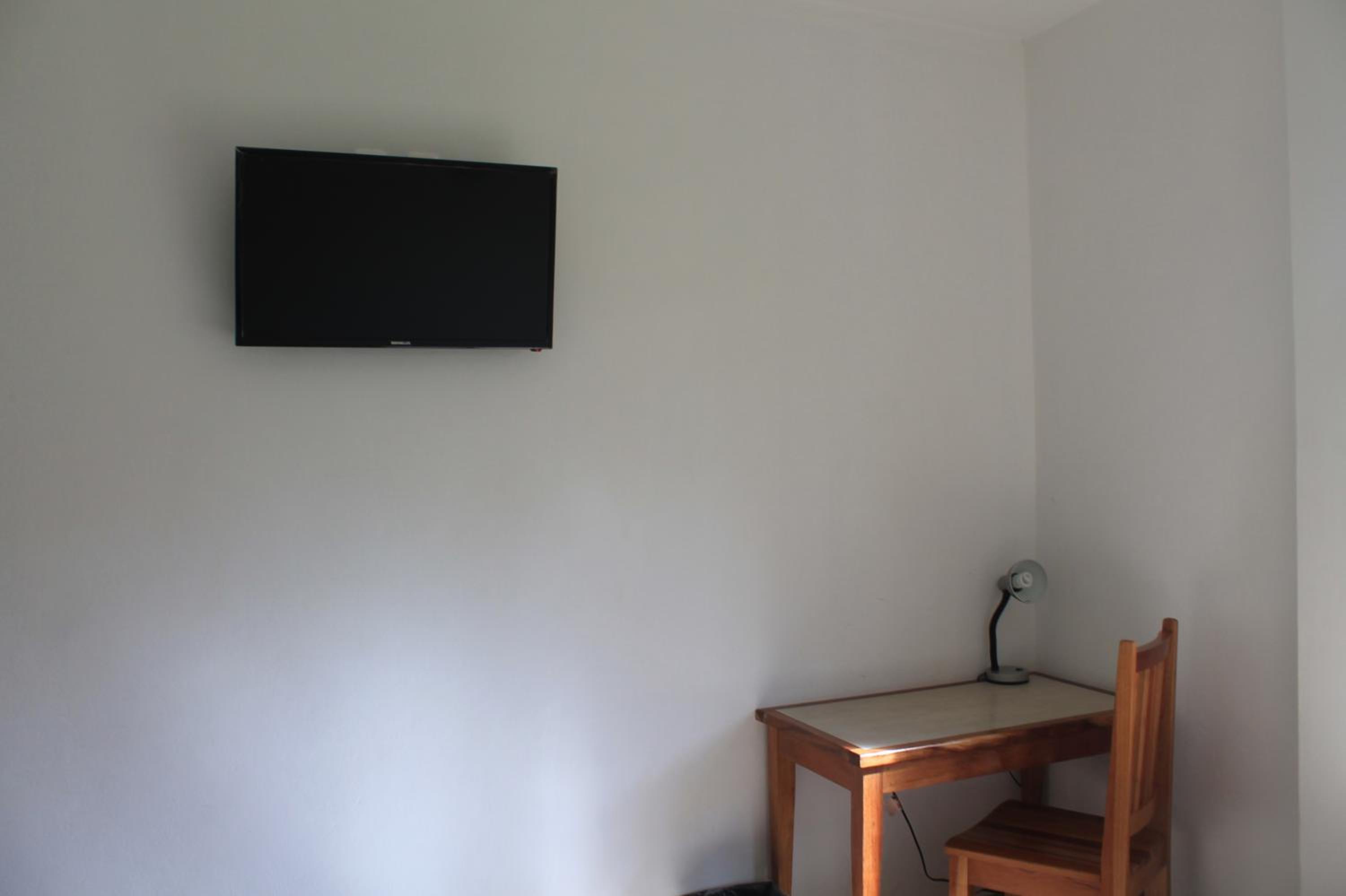 Double Room with Two Double Beds photo 2