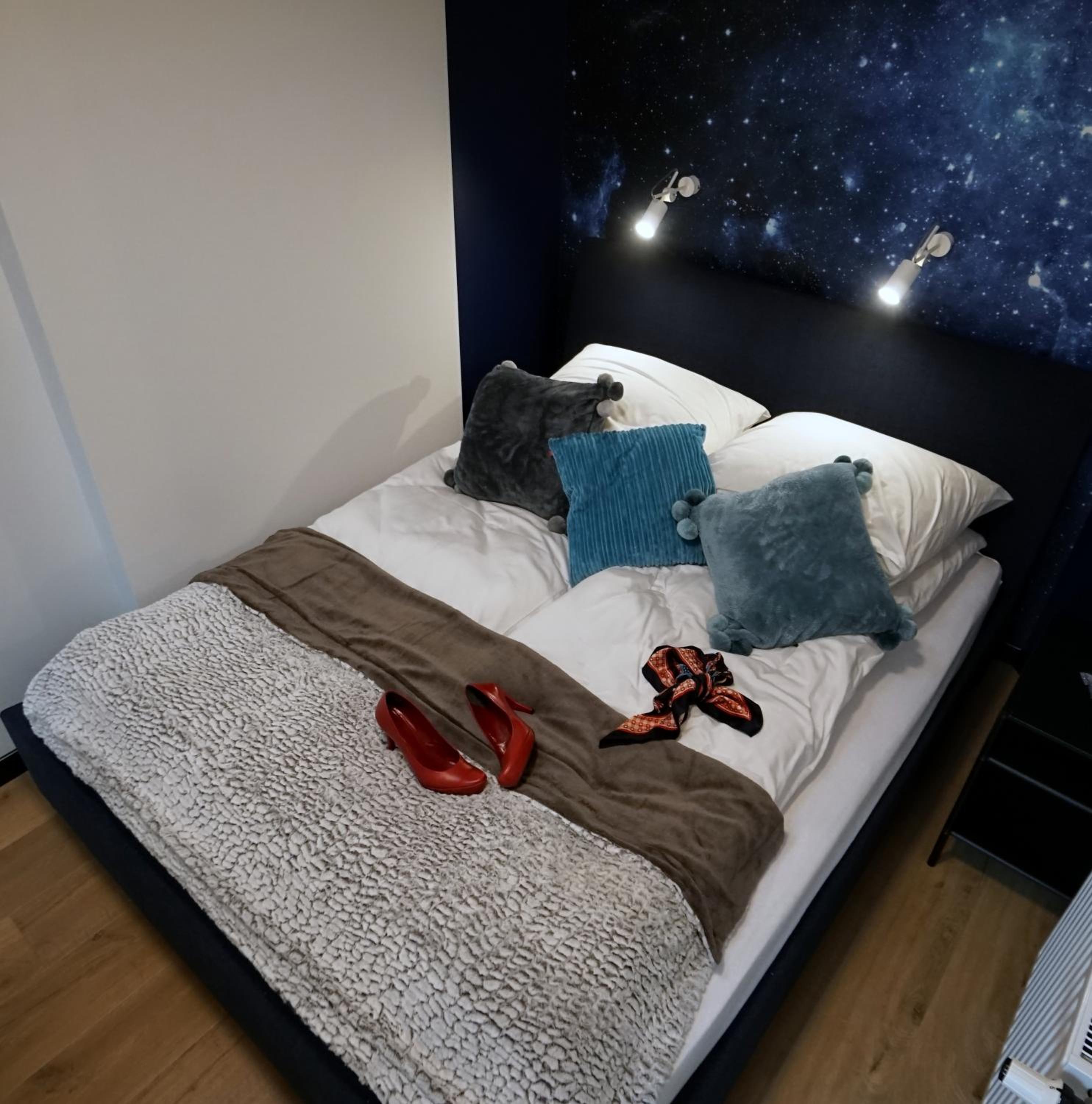 Penthouse Apartment - Photo 2