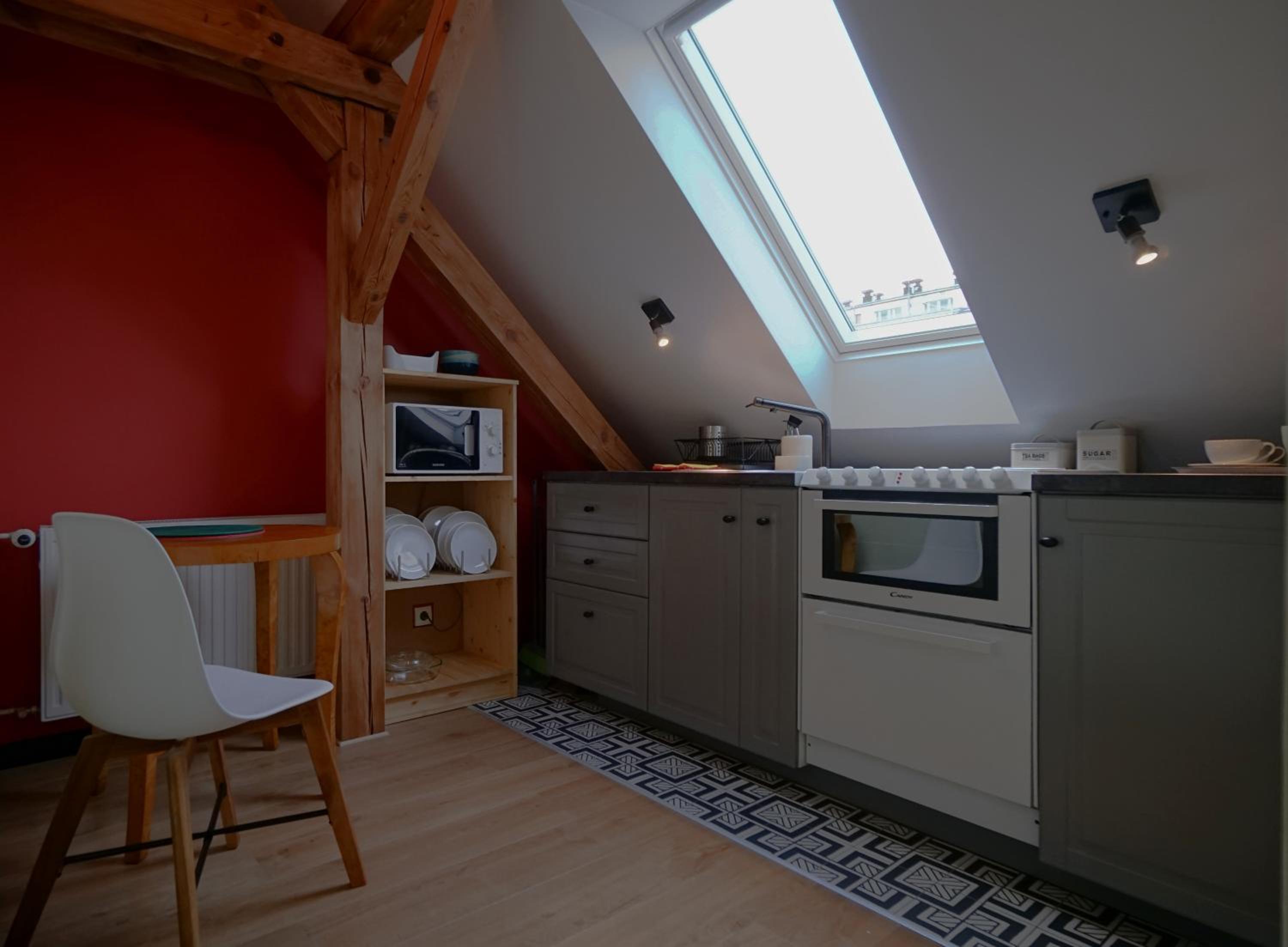 Penthouse Apartment - Photo 12