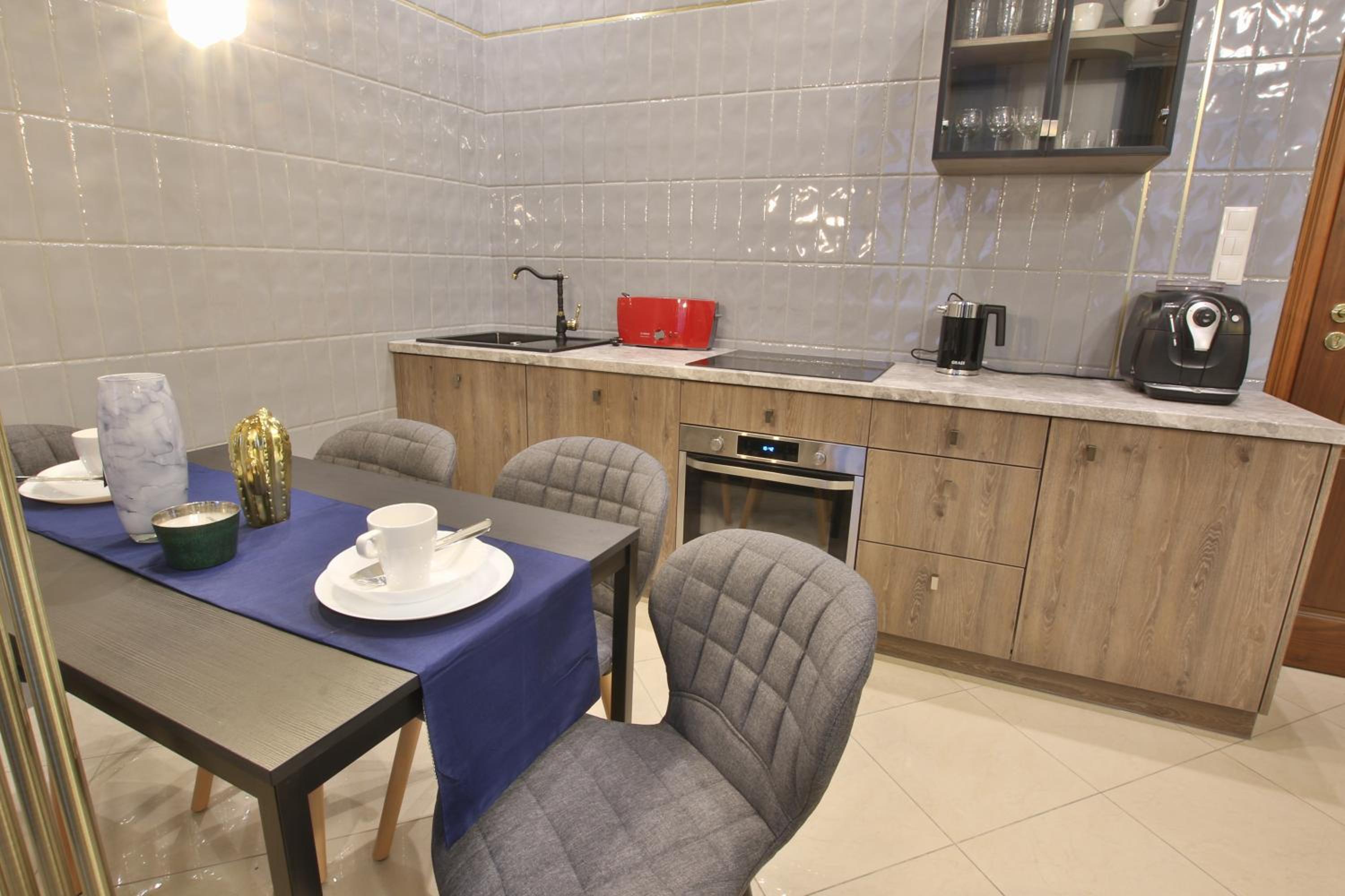 Deluxe Apartment - Photo 9