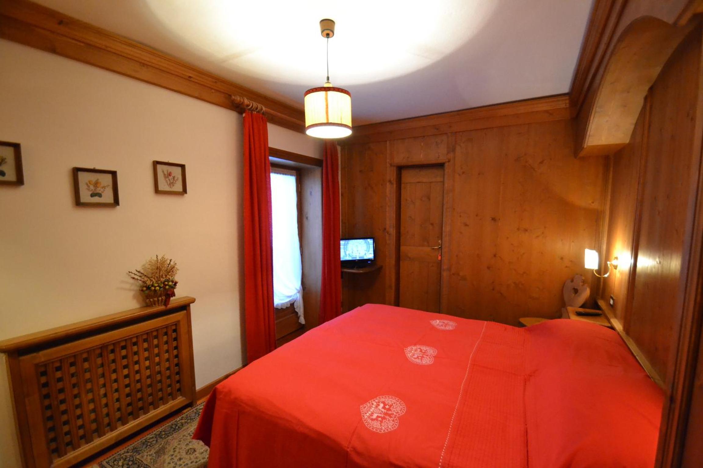 Classic Single Room with Balcony photo 3