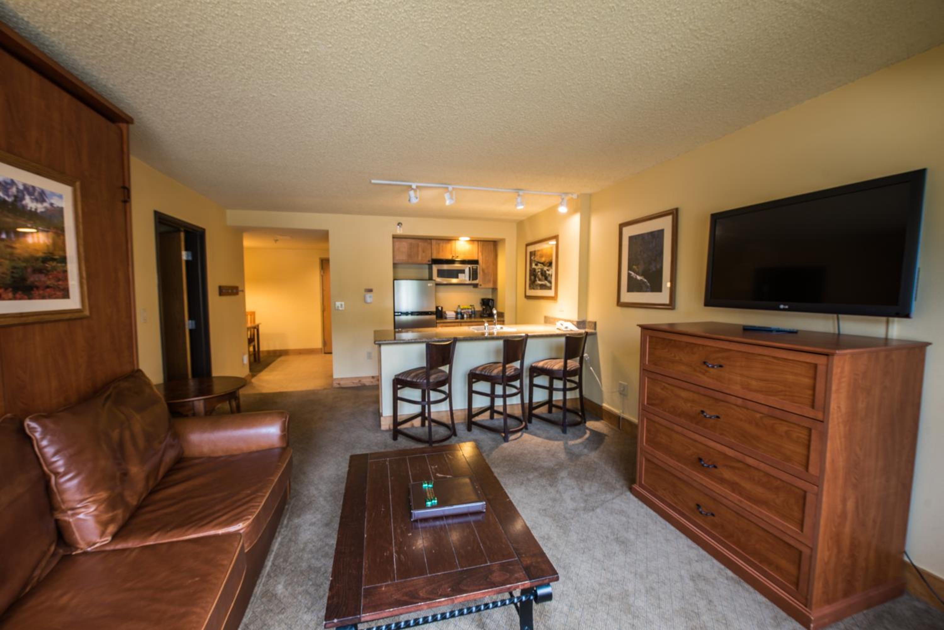 One-Bedroom Condo - Whetstone Queen Room