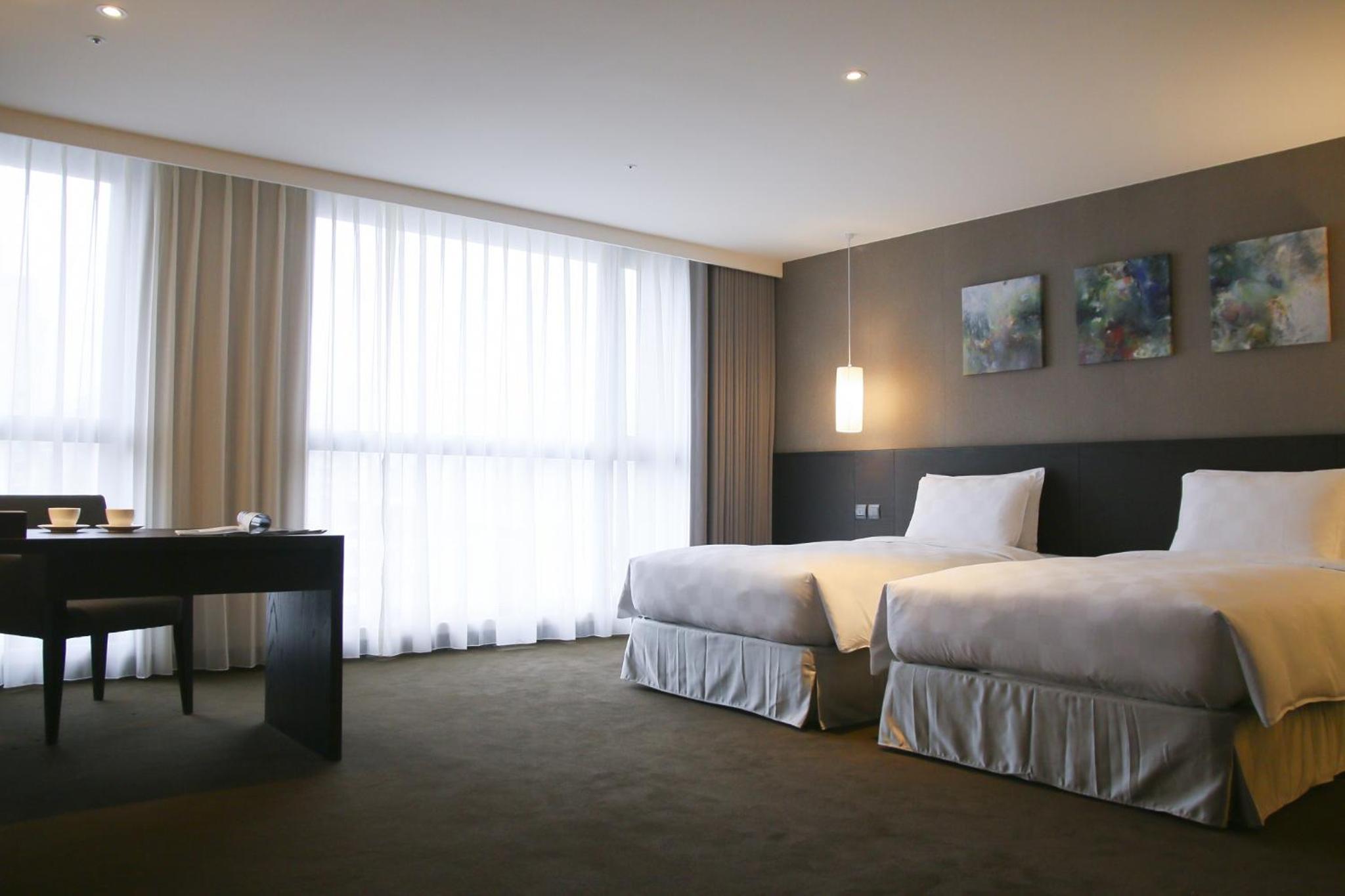 Executive Twin Room photo 3