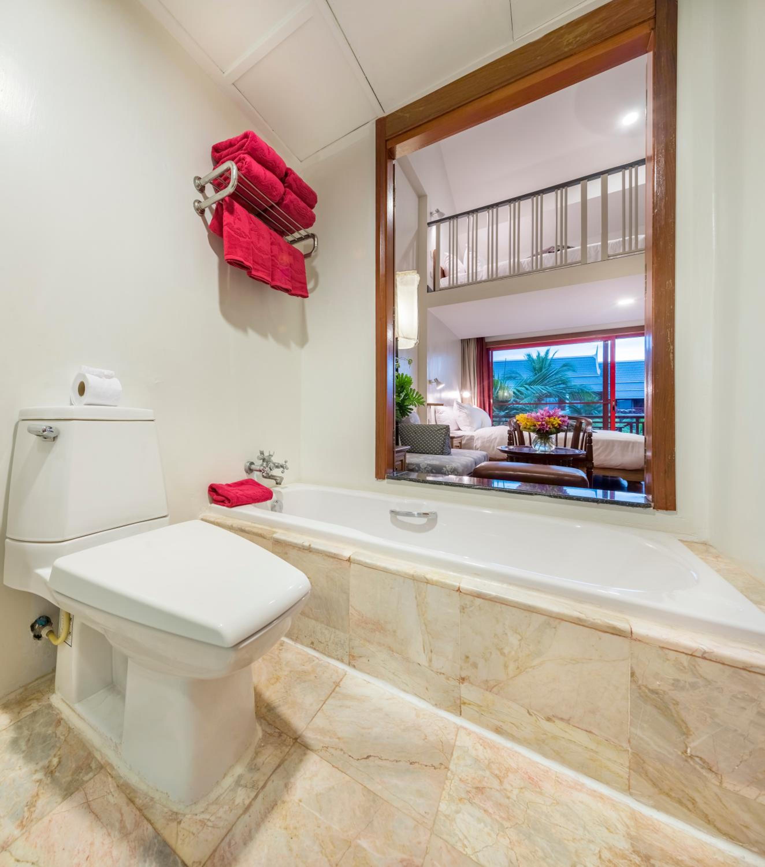 Duplex Suite - Photo 24