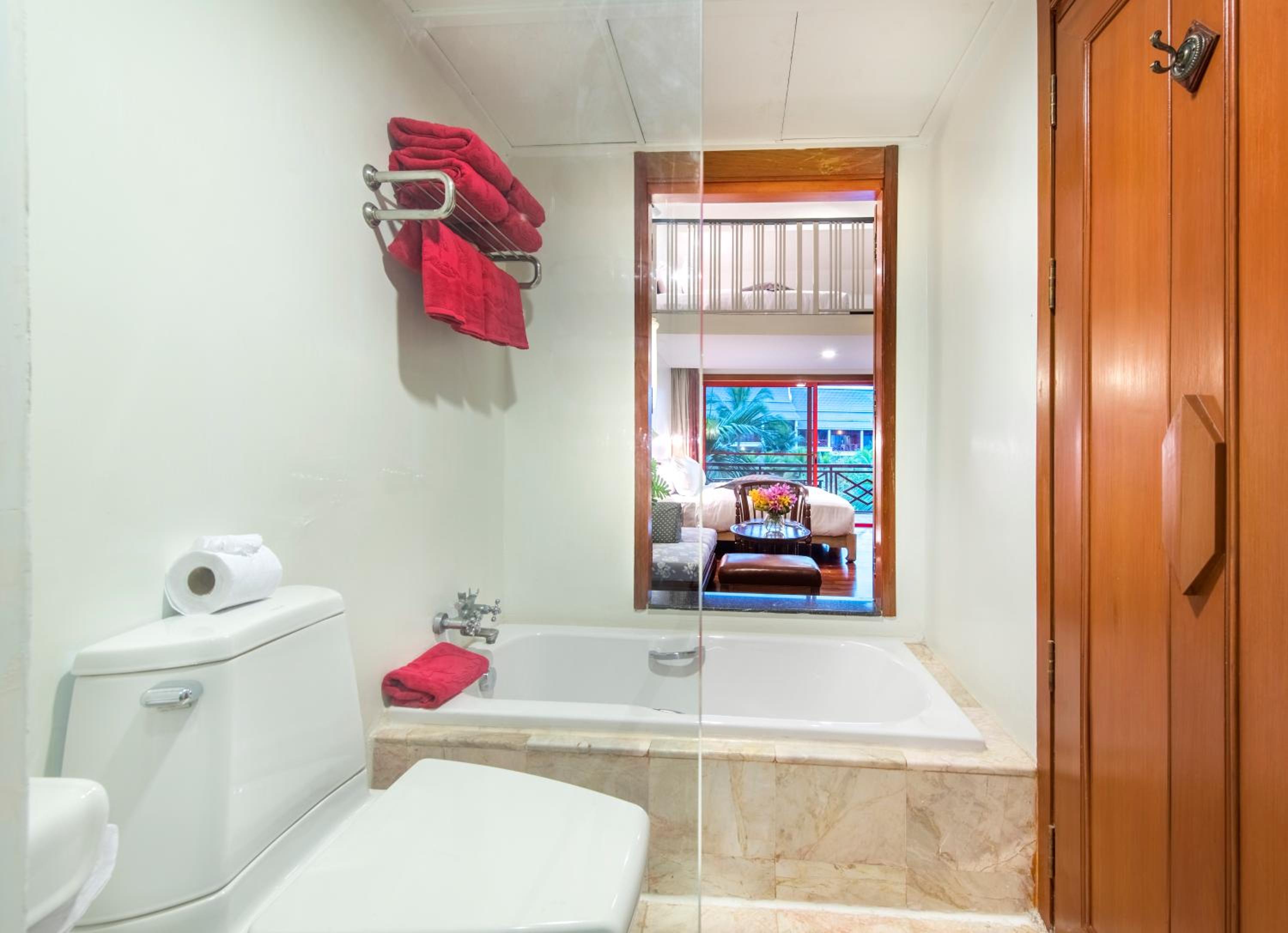 Duplex Suite - Photo 26