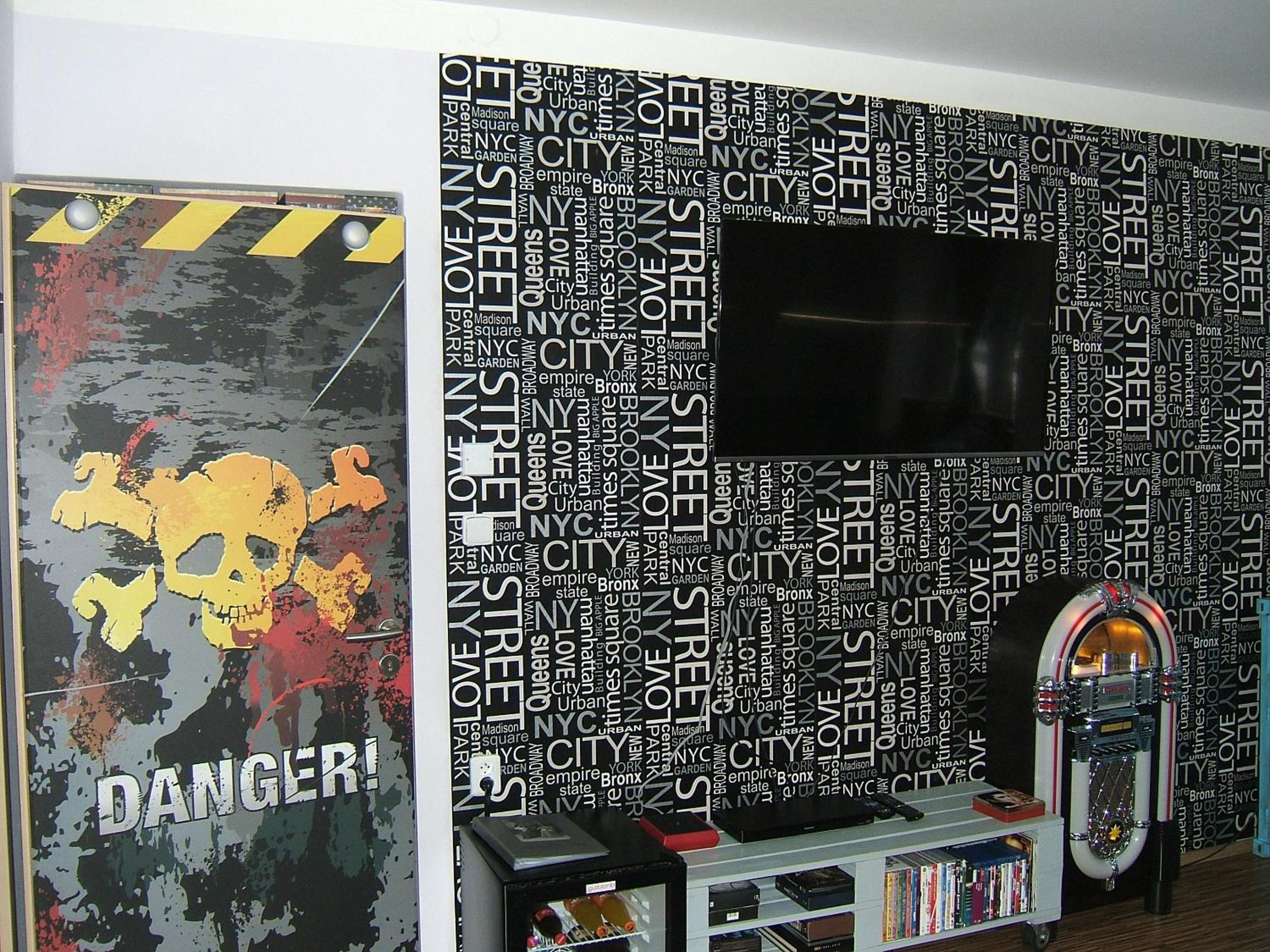 Special Offer - Double Room with Movie package photo 3