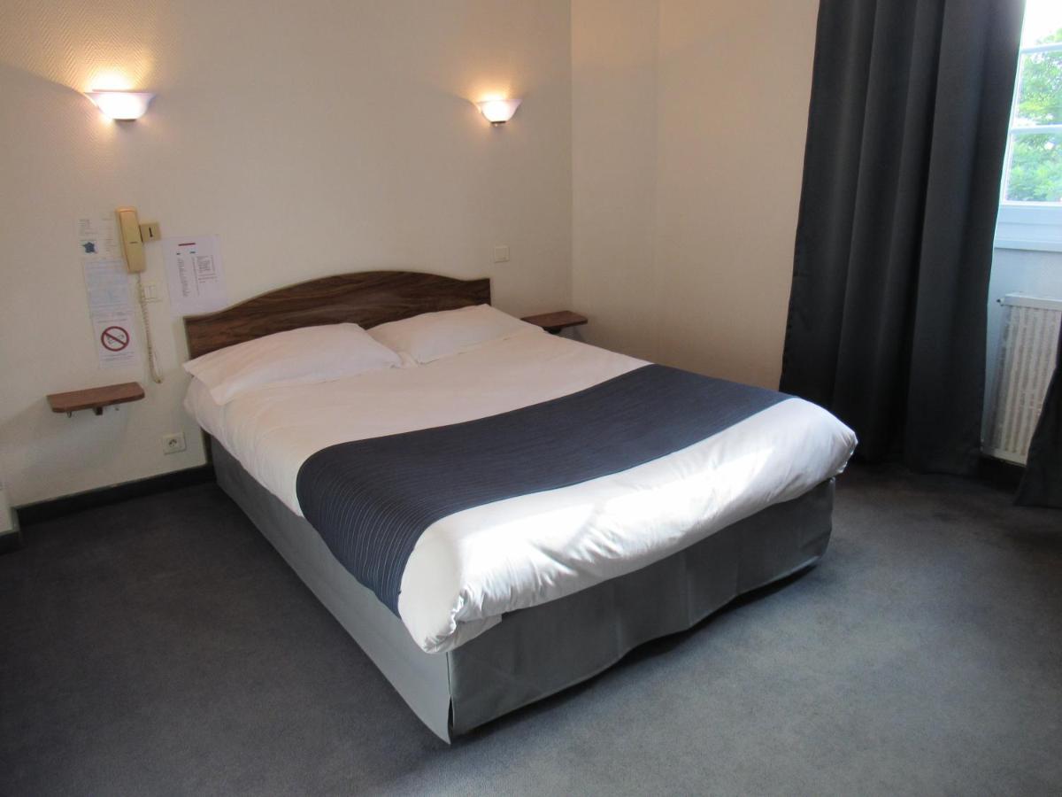 Double Room - Photo 9