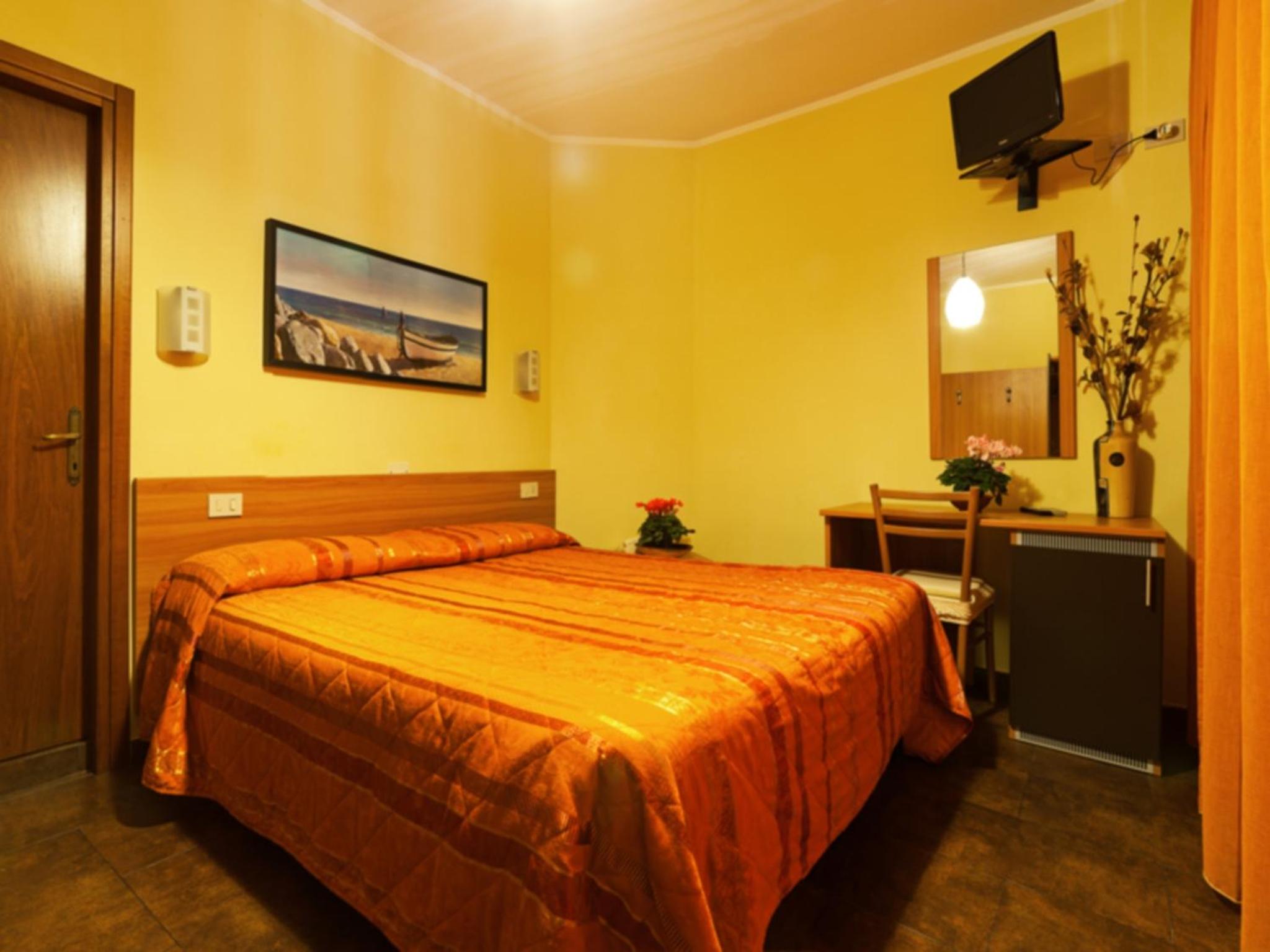 Classic Double or Twin Room photo 1
