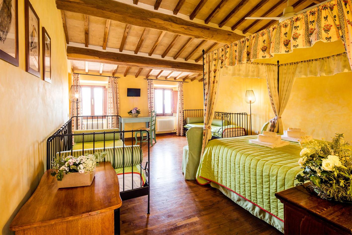 Deluxe Double Room photo 2